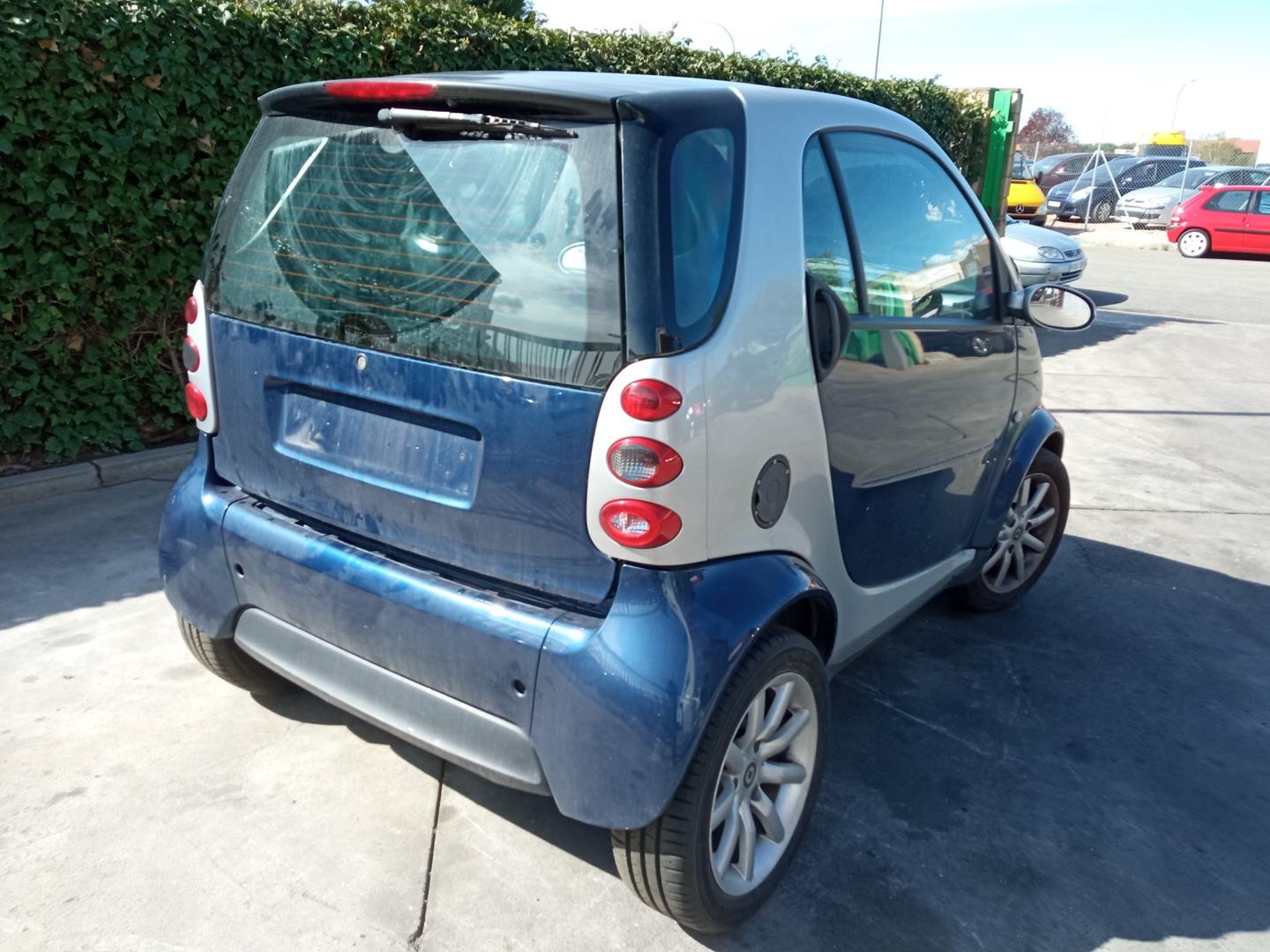 SMART Fortwo 1 generation (1998-2007) Шина Q0015425V001C31L00, 0015426V001,  5.5JX15H2ET-1 18485886 - Подержанные запчасти онлайн - 6144530 |  Partversal.hu