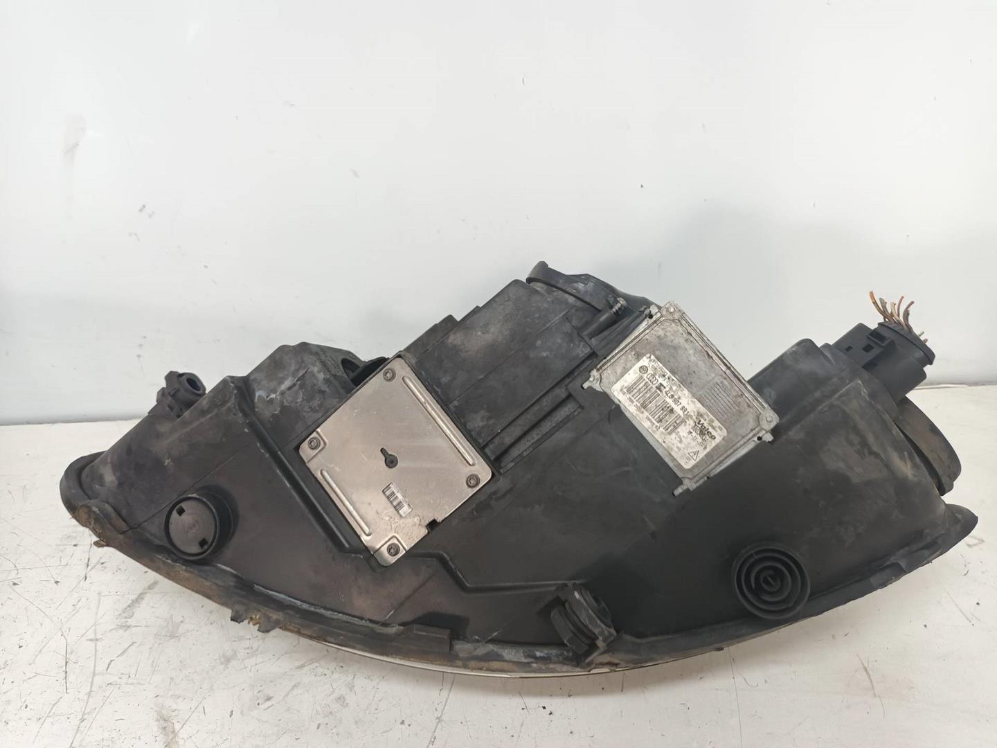 SEAT Altea 1 generation (2004-2013) Front Right Headlight