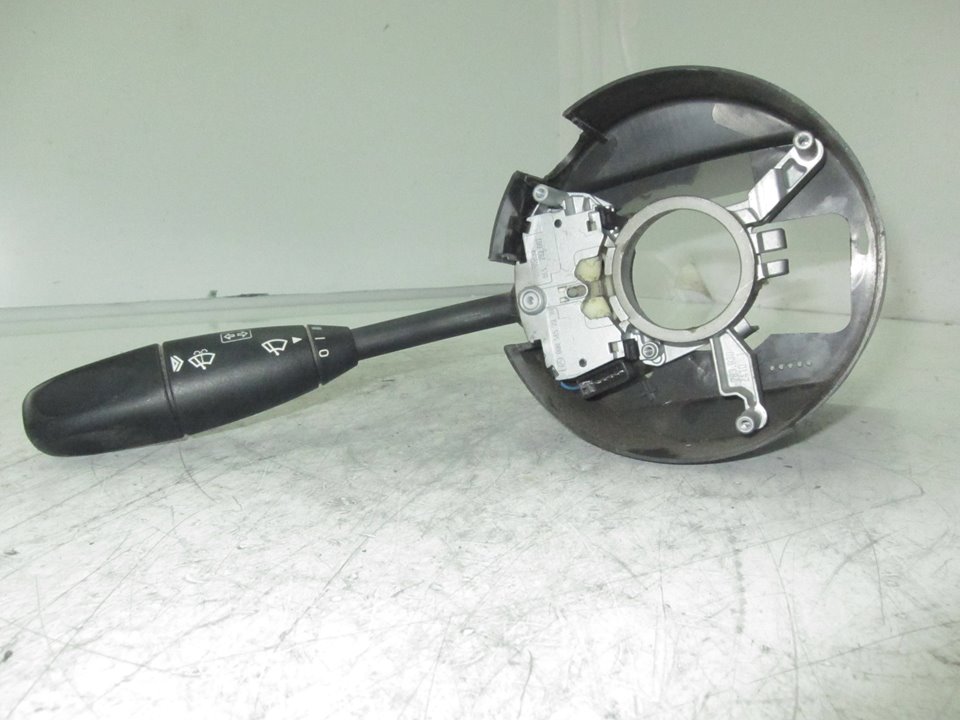 MERCEDES-BENZ C Coupe (CL203) Indicator Wiper Stalk Switch 0005452310  21131870 - Used parts online - 8633077