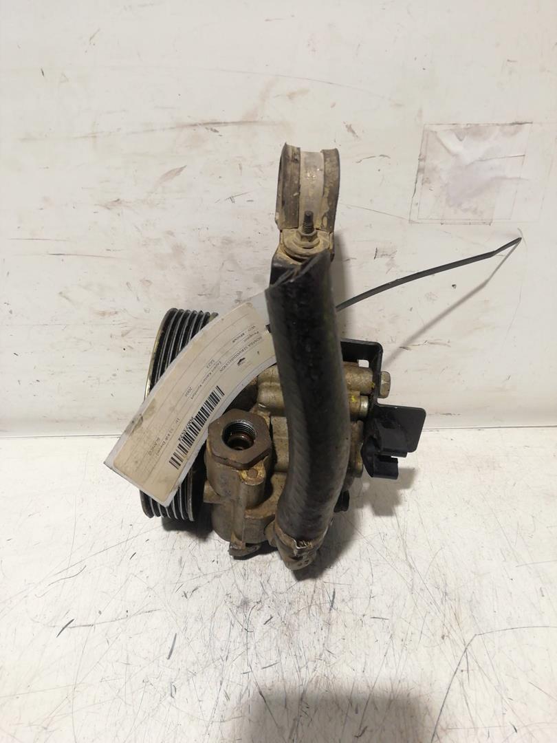 PEUGEOT Expert 1 generation (19962007) Power Steering Pump 9640906580