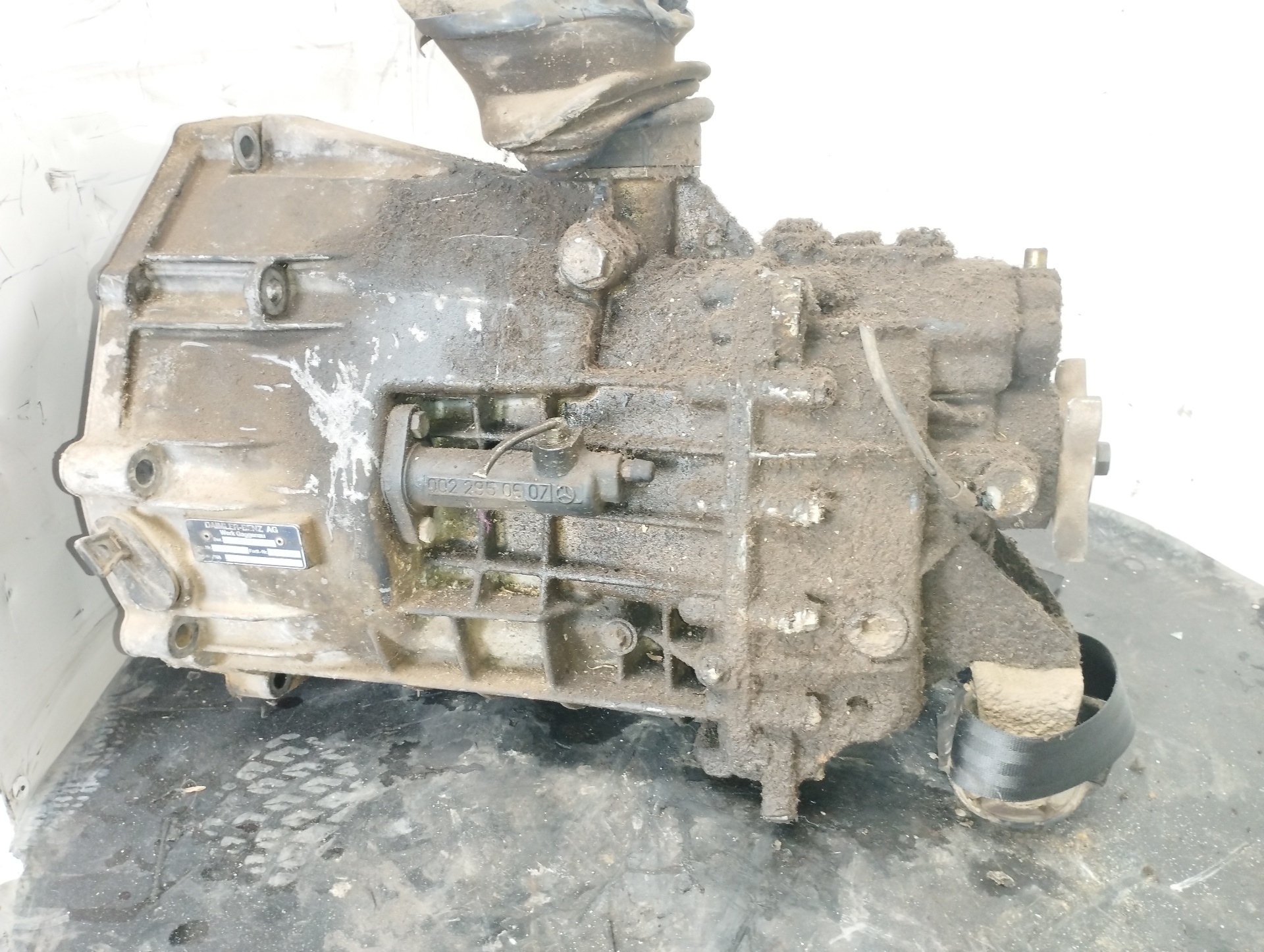 VOLKSWAGEN LT Gearbox 0173187DDY,DDY 18994280