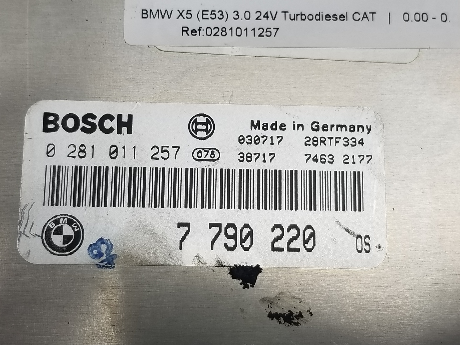 BMW X5 E53 (1999-2006) Moottorin ohjausyksikkö ECU 0281011257,0281011257,7790220 25234059