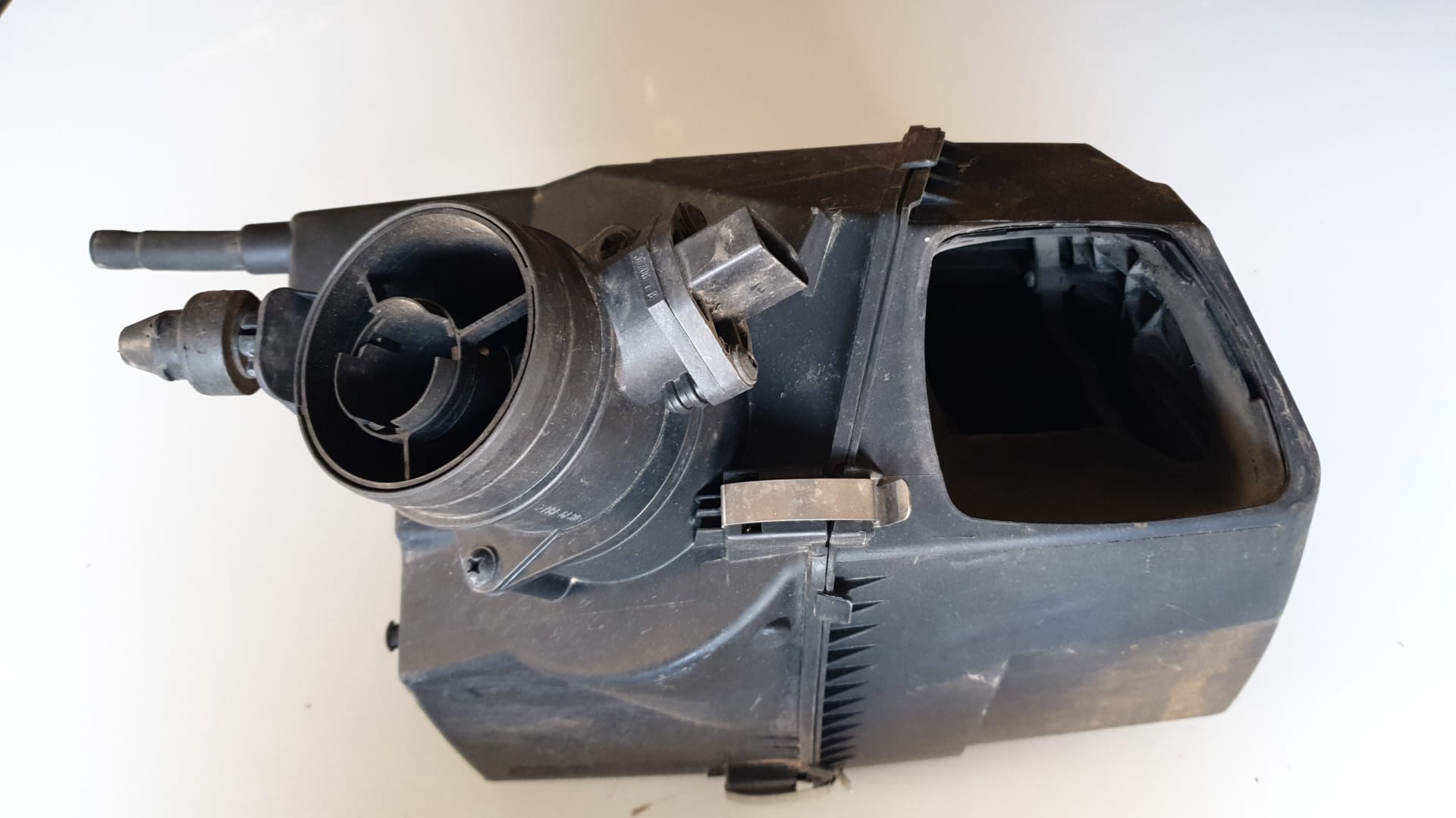 AUDI A6 C6/4F (2004-2011) Άλλα εξαρτήματα χώρου κινητήρα 4F0133835H,4F0133835H 25233391