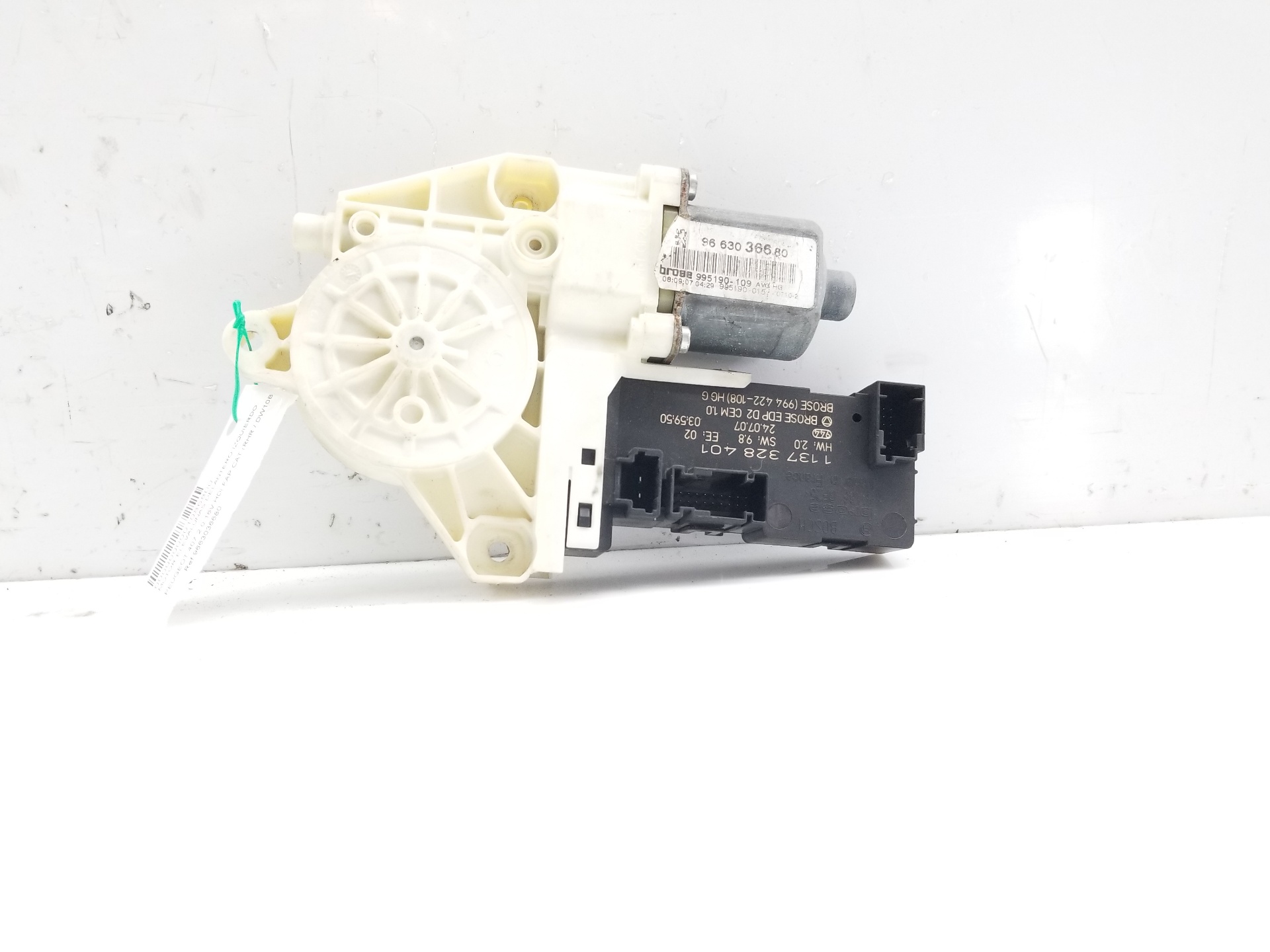 PEUGEOT 407 1 generation (2004-2010) Front Left Door Window Regulator Motor 9663036680,9663036680 25960219