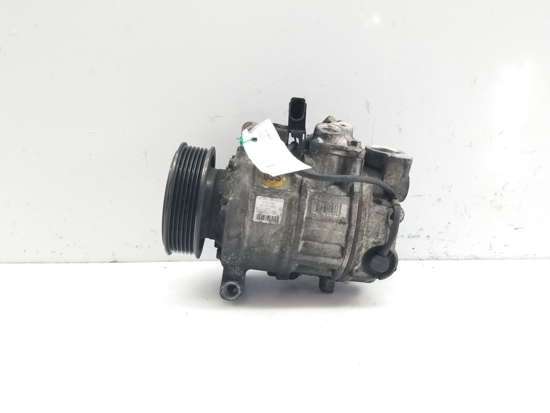 SUZUKI A4 B6/8E (2000-2005) Помпа за климатик 8E0260805BA,8E0260805BA 25238278