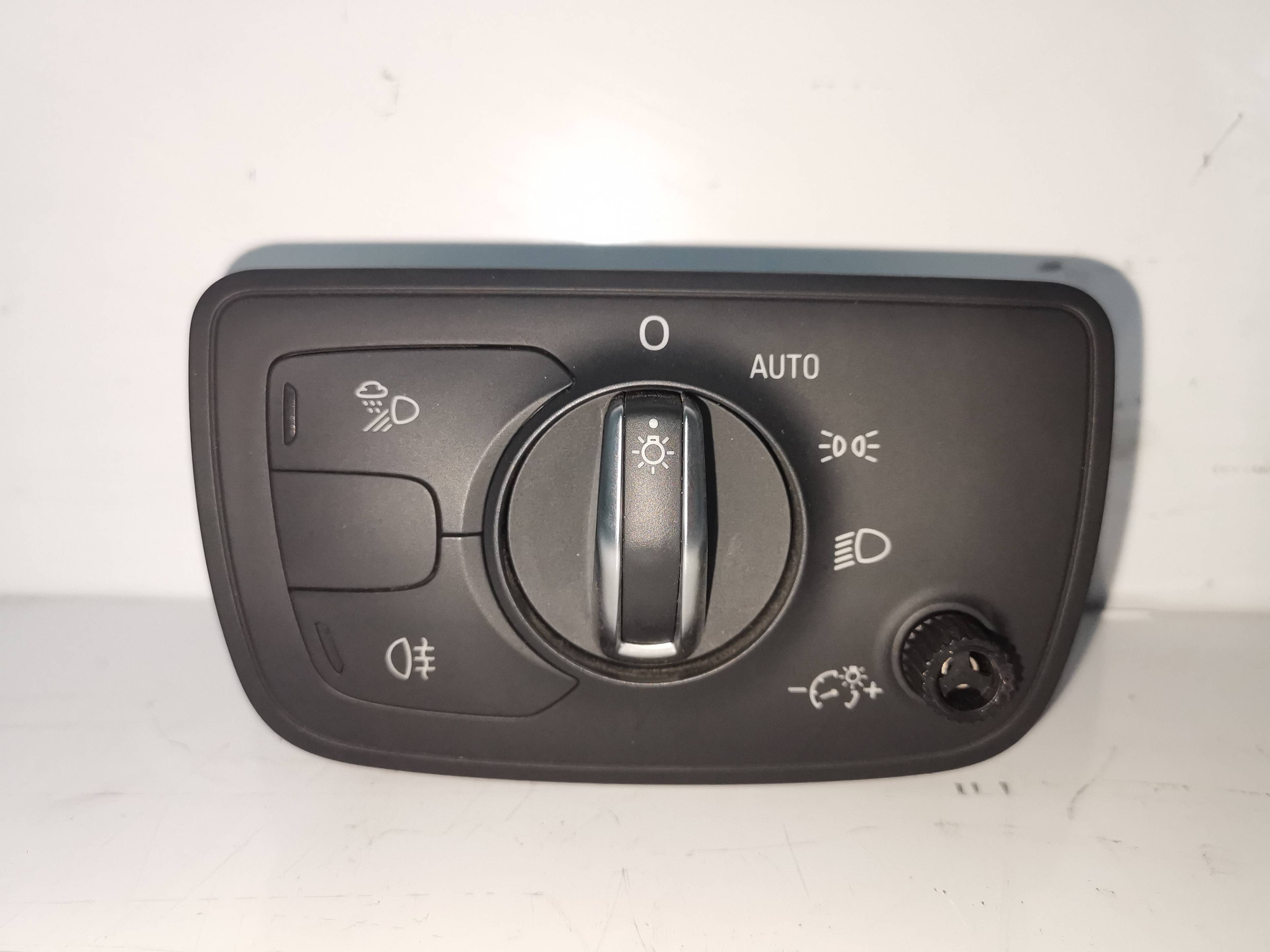 AUDI A6 C7/4G (2010-2020) Headlight Switch Control Unit 4G0941531AL 23749404