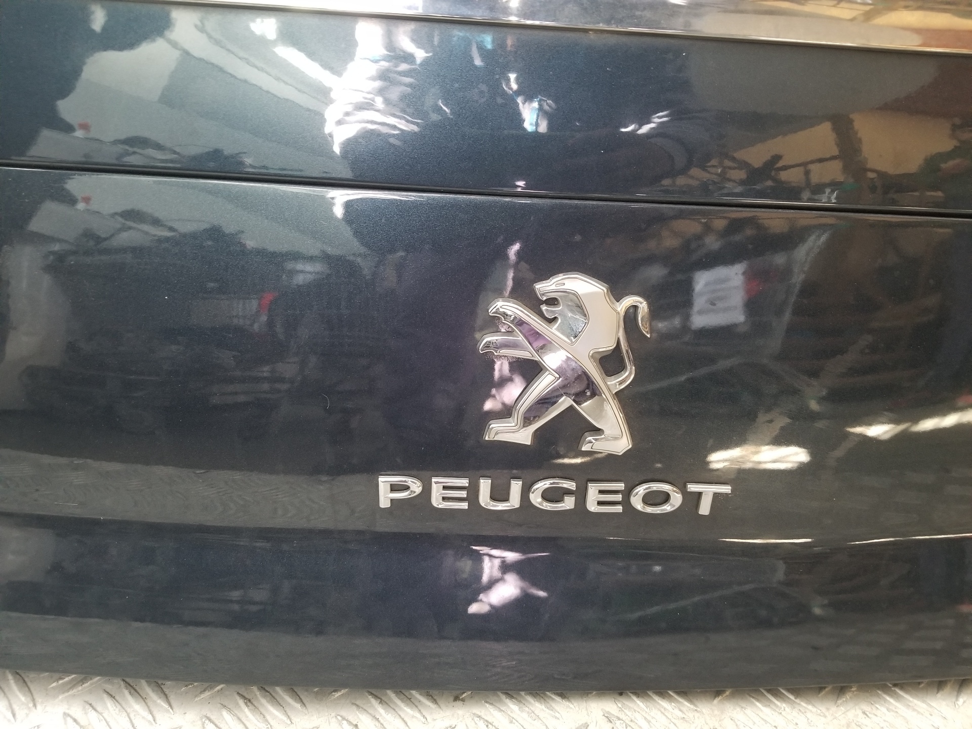 PEUGEOT 508 1 generation (2010-2020) Крышка багажника 25238537