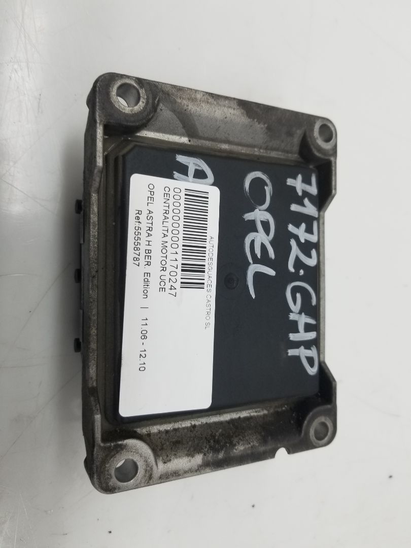 Centralita motor uce Z14 XEP 55558787 de Opel Astra 2006-2010