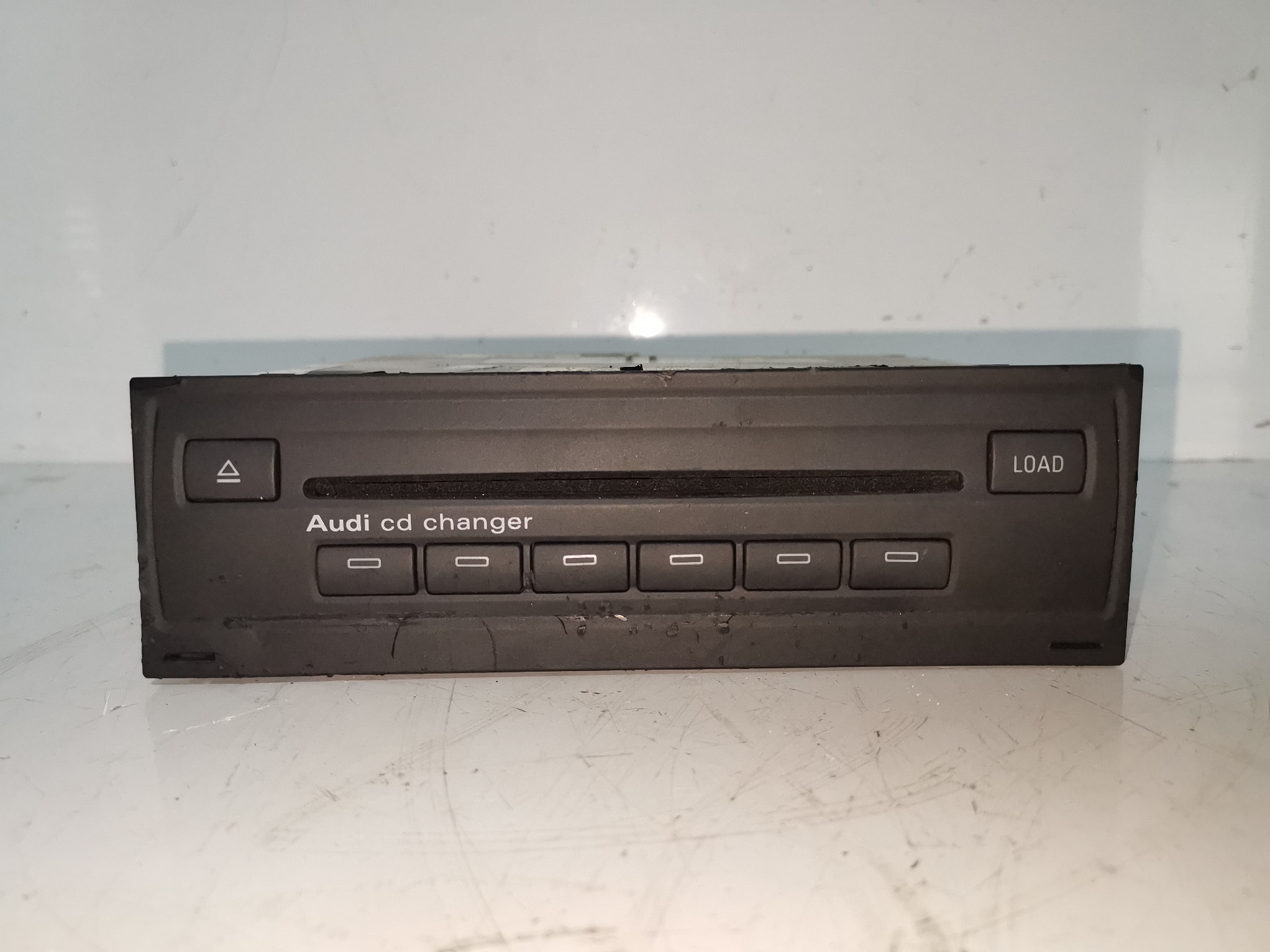 AUDI A6 C6/4F (2004-2011) Music Player Without GPS 4E0035111, 4E0910111C 25235468