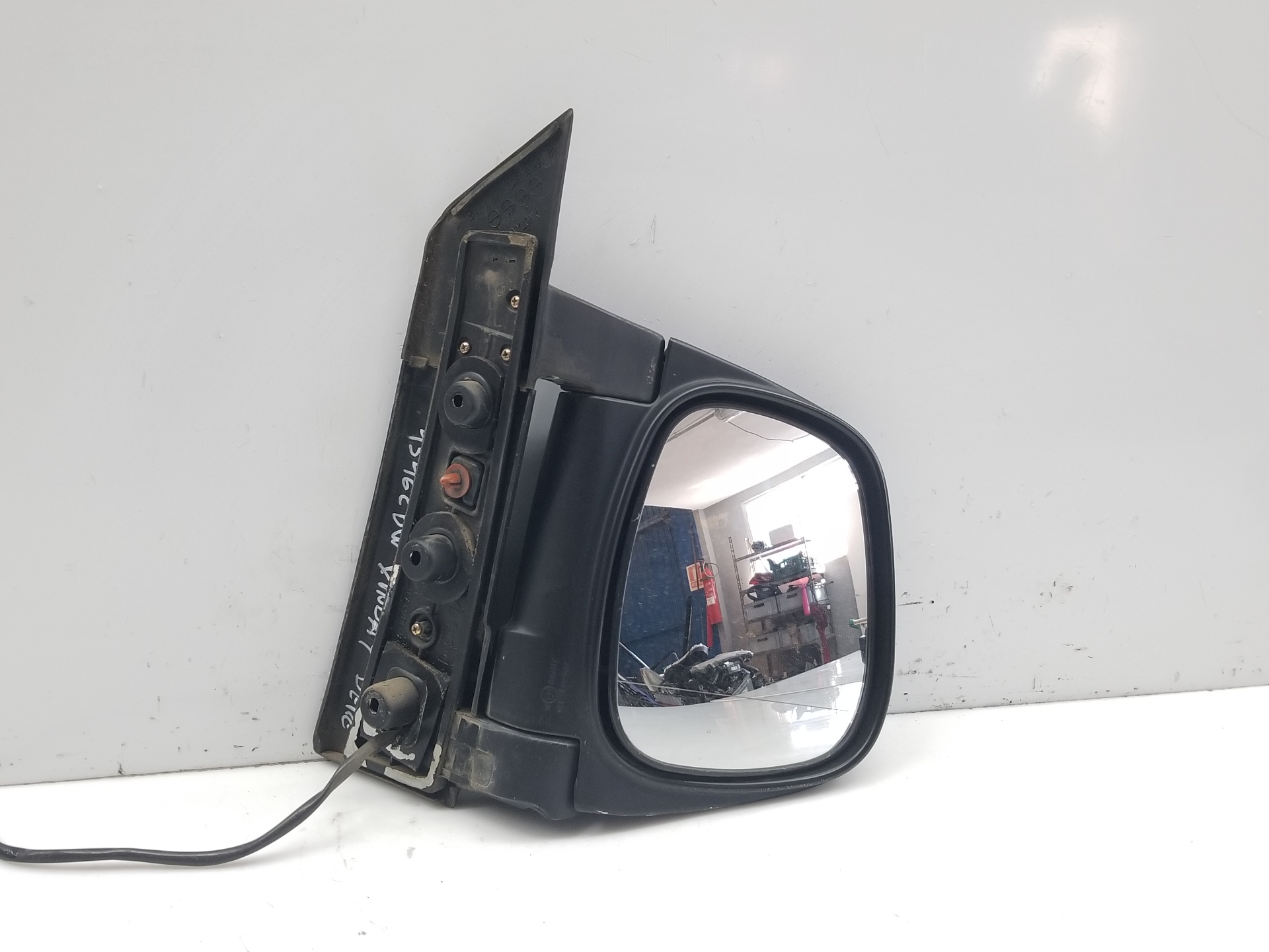 HYUNDAI H-1 Starex (1997-2007) Зеркало передней правой двери 25238218