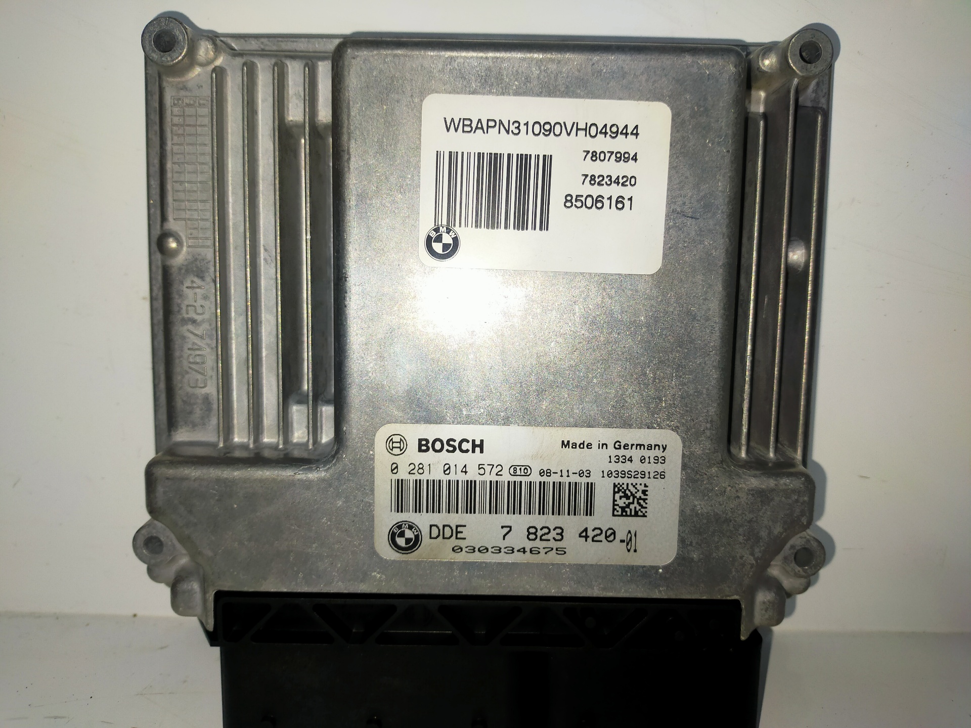 BMW 3 Series E90/E91/E92/E93 (2004-2013) Engine Control Unit ECU 0281014572, 7823420 20153566