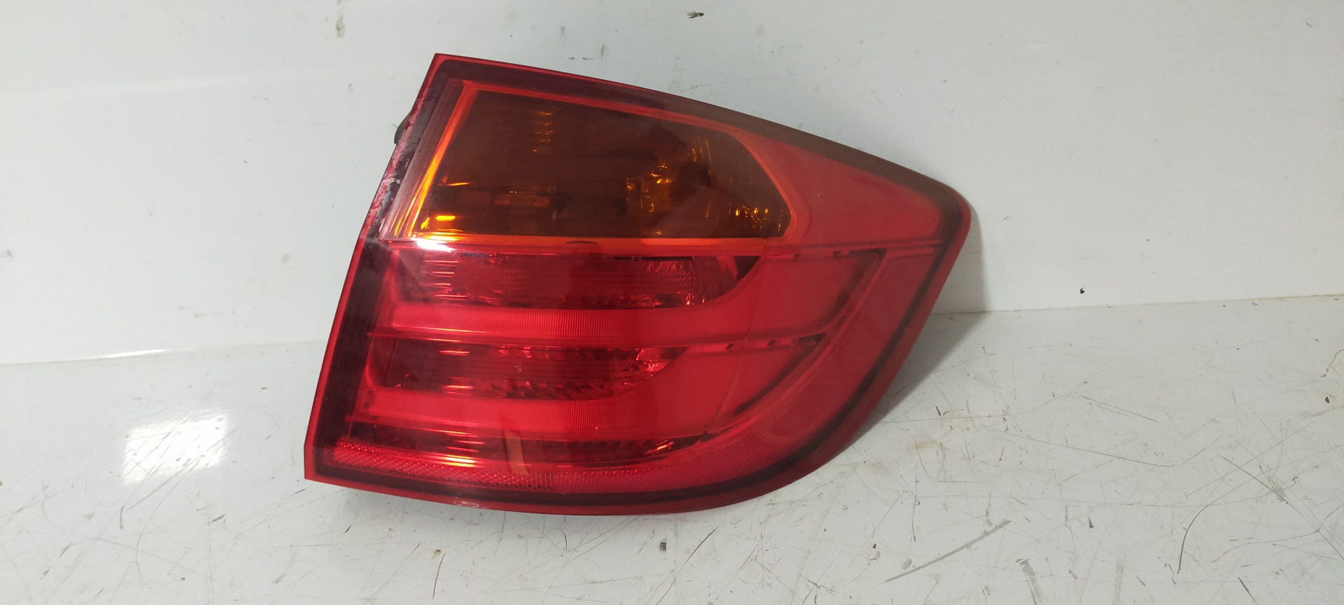 BMW 3 Series E90/E91/E92/E93 (2004-2013) Rear Right Taillight Lamp 63217372788,18361112 18942957