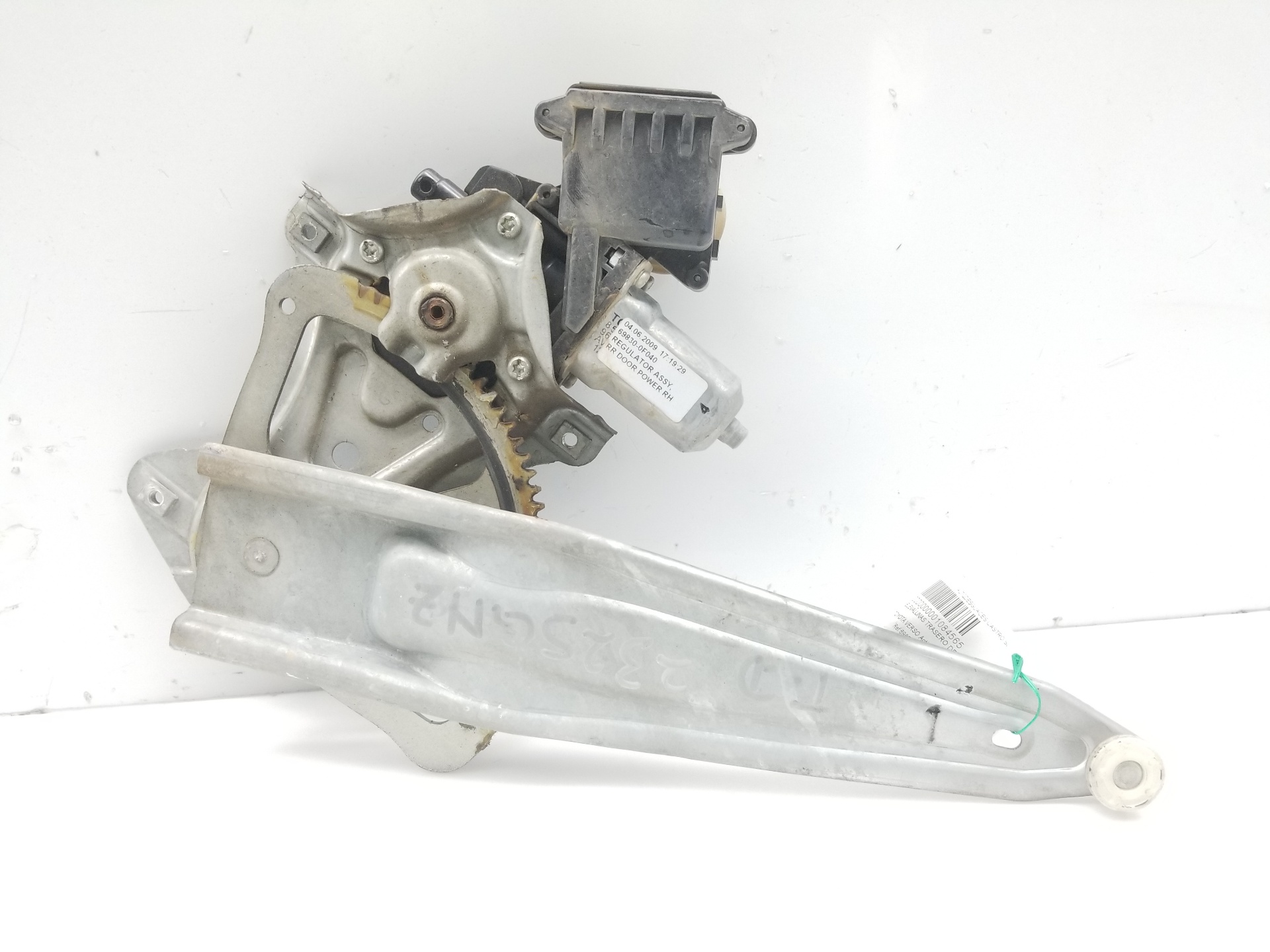 TOYOTA Verso 1 generation (2009-2015) Rear Right Door Window Regulator 698300F040, 698300F040 23041959