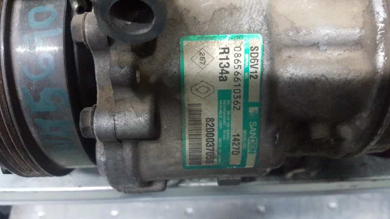 RENAULT Clio 2 generation (1998-2013) Klímaszivattyú 8200037058 18836918