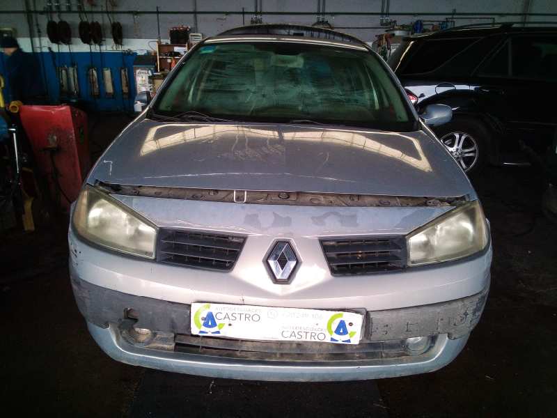 RENAULT Megane 2 generation (2002-2012) Hасос кондиционера 8200457418, 8200457418 25957359