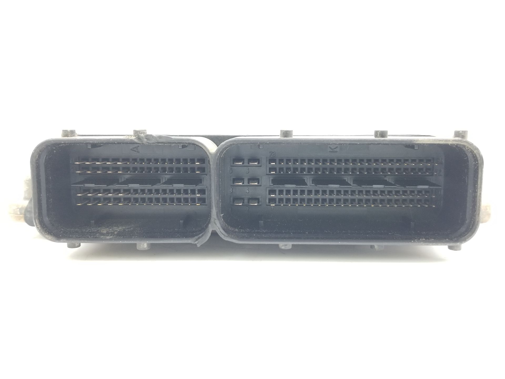 Centralita motor uce Z19DT 0281012533 de Opel Vectra 2002-2005