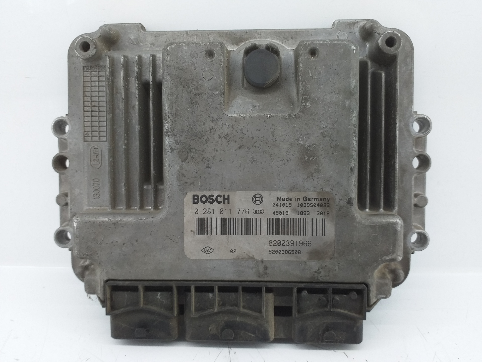 RENAULT Engine Control Unit ECU 8200386508,8200386508,0281011776 25957615