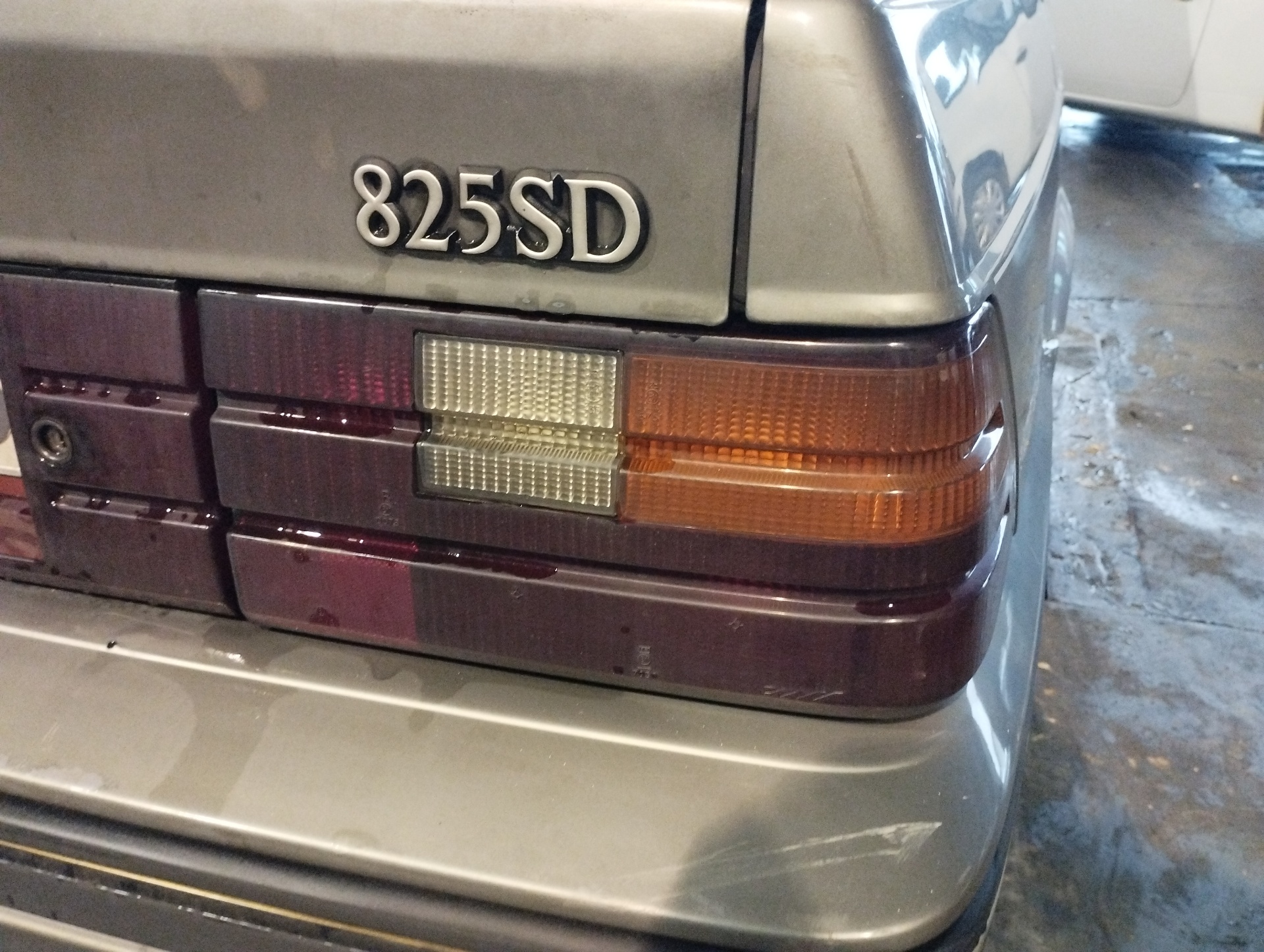 ROVER 800 1 generation (1986-1999) Rear Right Taillight Lamp 25233552