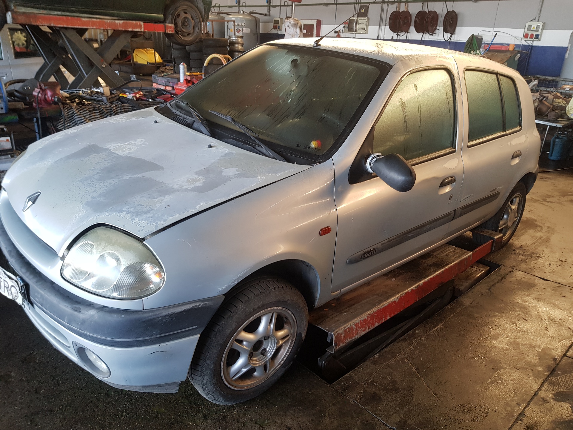 TOYOTA Clio 3 generation (2005-2012) Стартер D6RA104, D6RA104 25233315