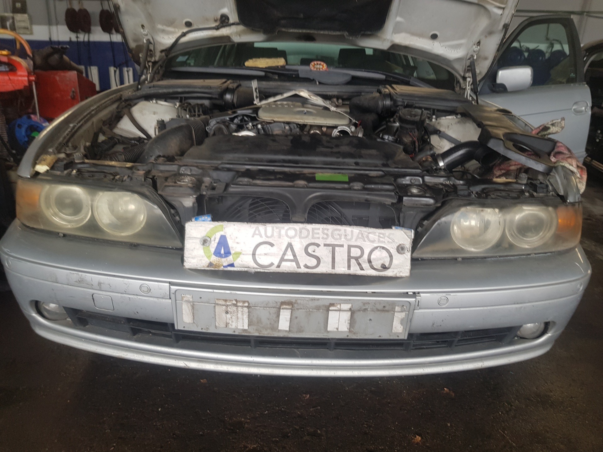 OPEL 5 Series E39 (1995-2004) Fremre støtfanger 25233734