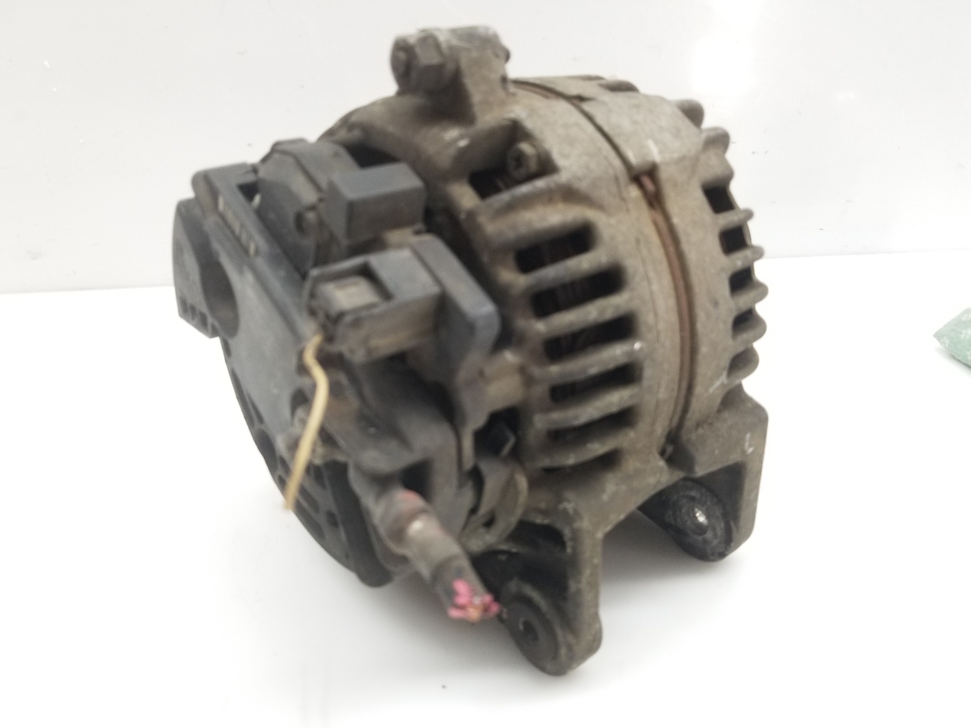 AUDI Clio 3 generation (2005-2012) Alternator 8200390675, 8200390675, 0124425037 23036528