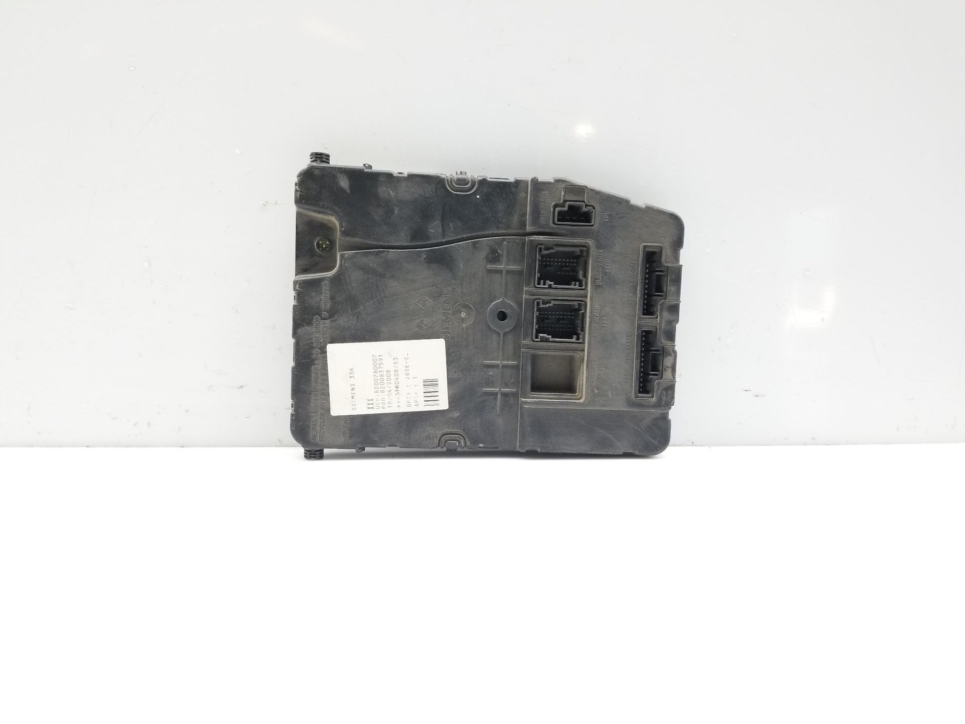 RENAULT Megane 2 generation (2002-2012) Fuse Box 8200780007,8200780007 25960615