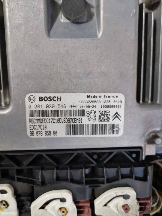 Centralita motor uce 0281030546 de Peugeot Partner tepee 2010-2015