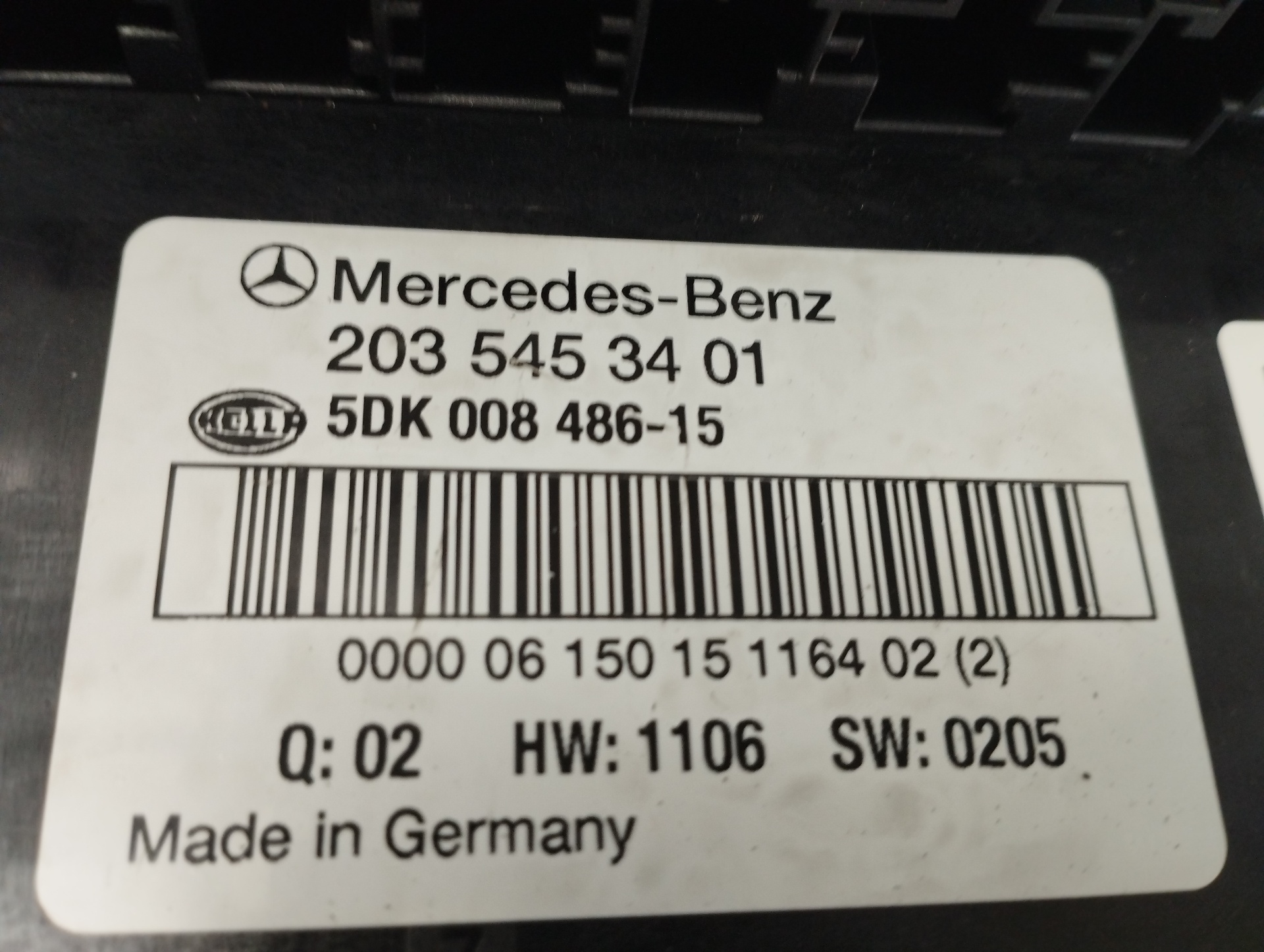 MERCEDES-BENZ C-Class W203/S203/CL203 (2000-2008) Saugiklių dėžė 2035453401, 2035453401, 5DK00848615 23036213