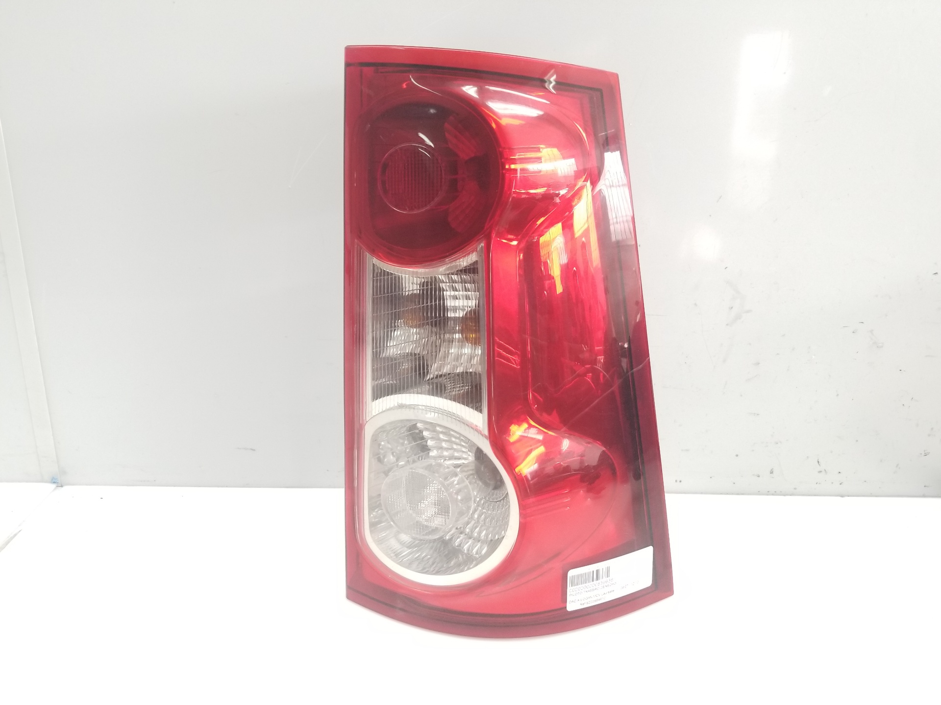 DACIA Duster 1 generation (2010-2017) Rear Right Taillight Lamp 8200864610,8200864610 25229036