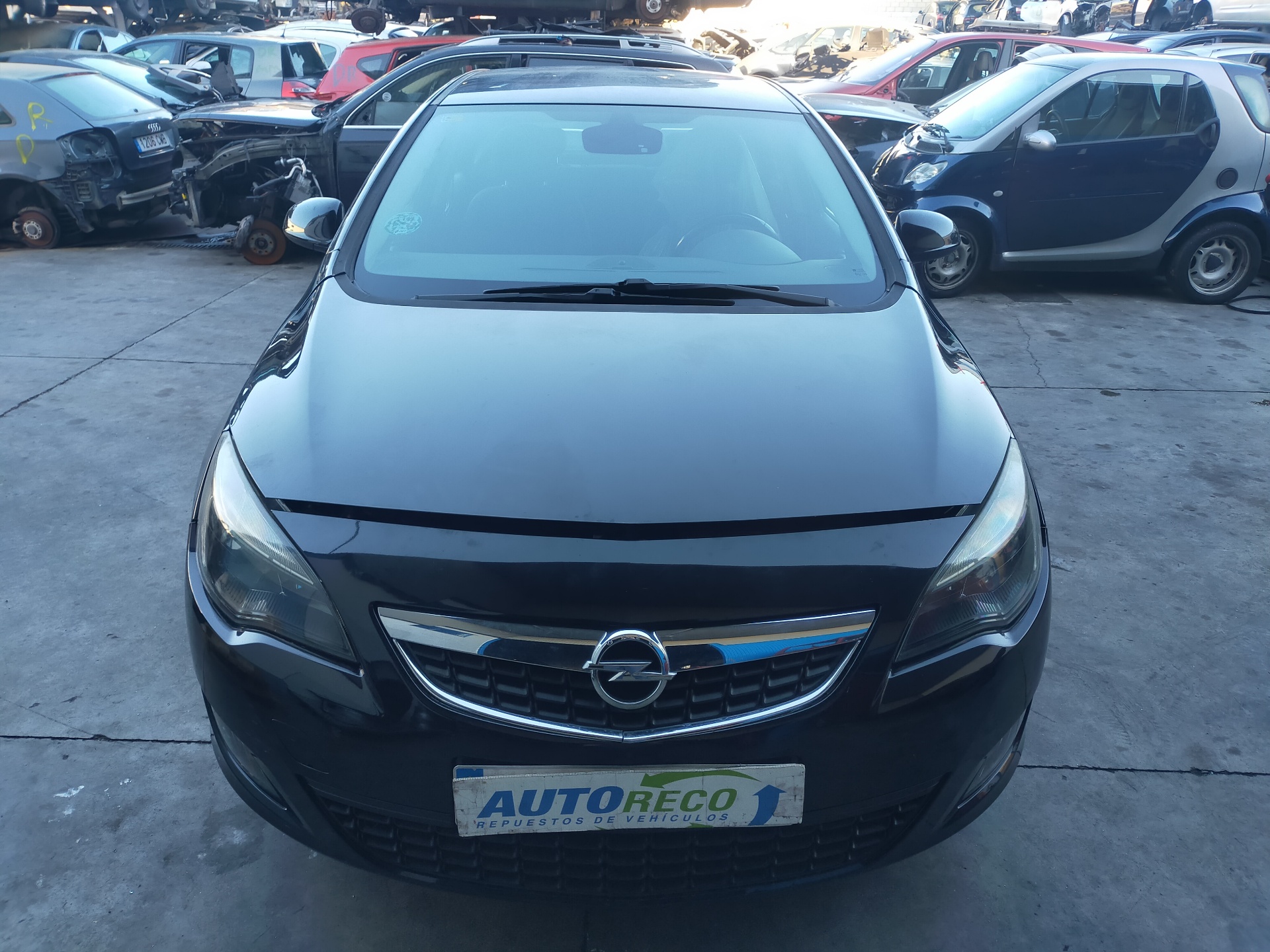 OPEL Astra J (2009-2020) Drošinātāju kārba 13302300, 365927271 23749436