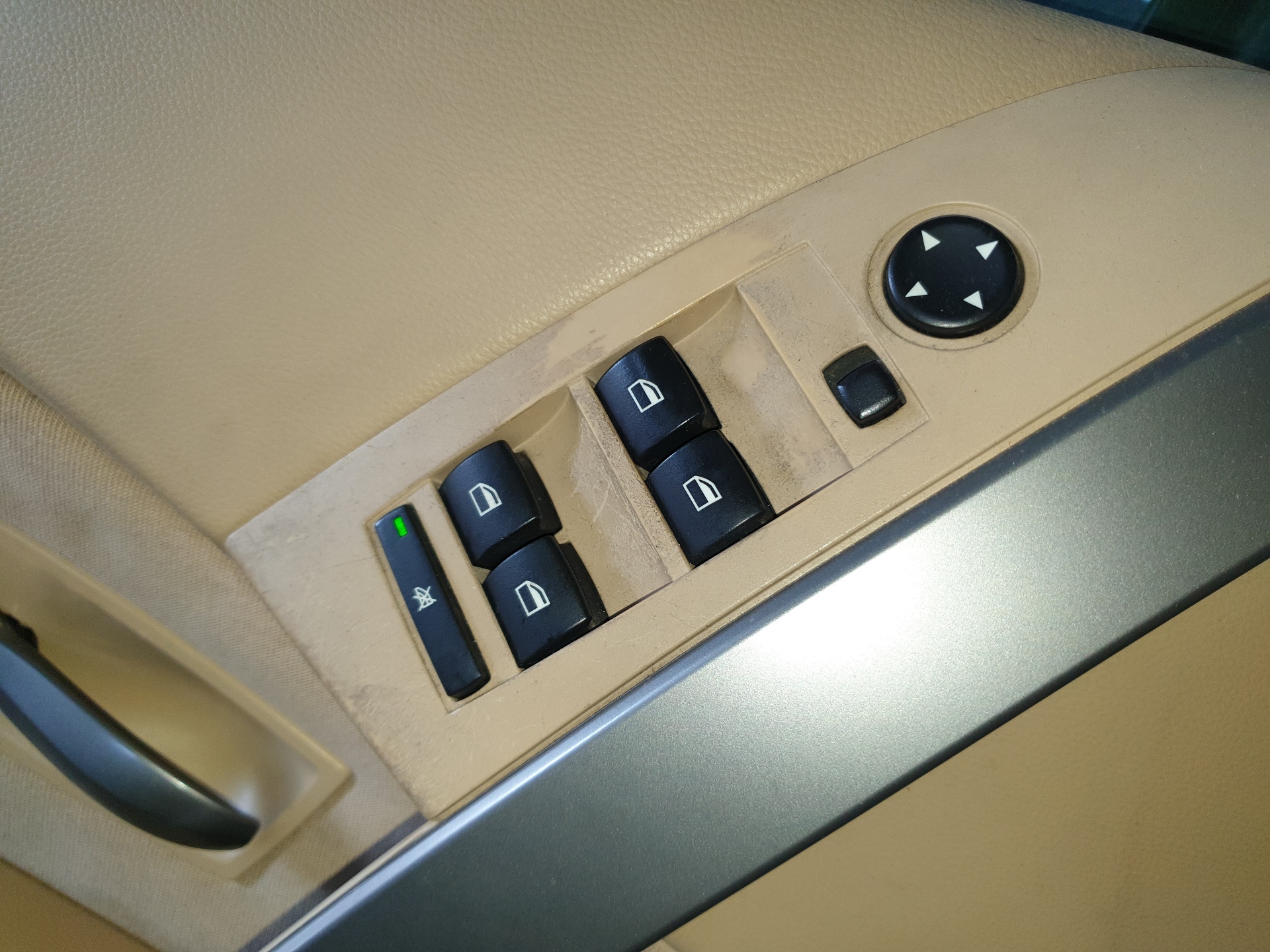 BMW 5 Series E60/E61 (2003-2010) Commutateur de fenêtre de porte avant gauche 25231397
