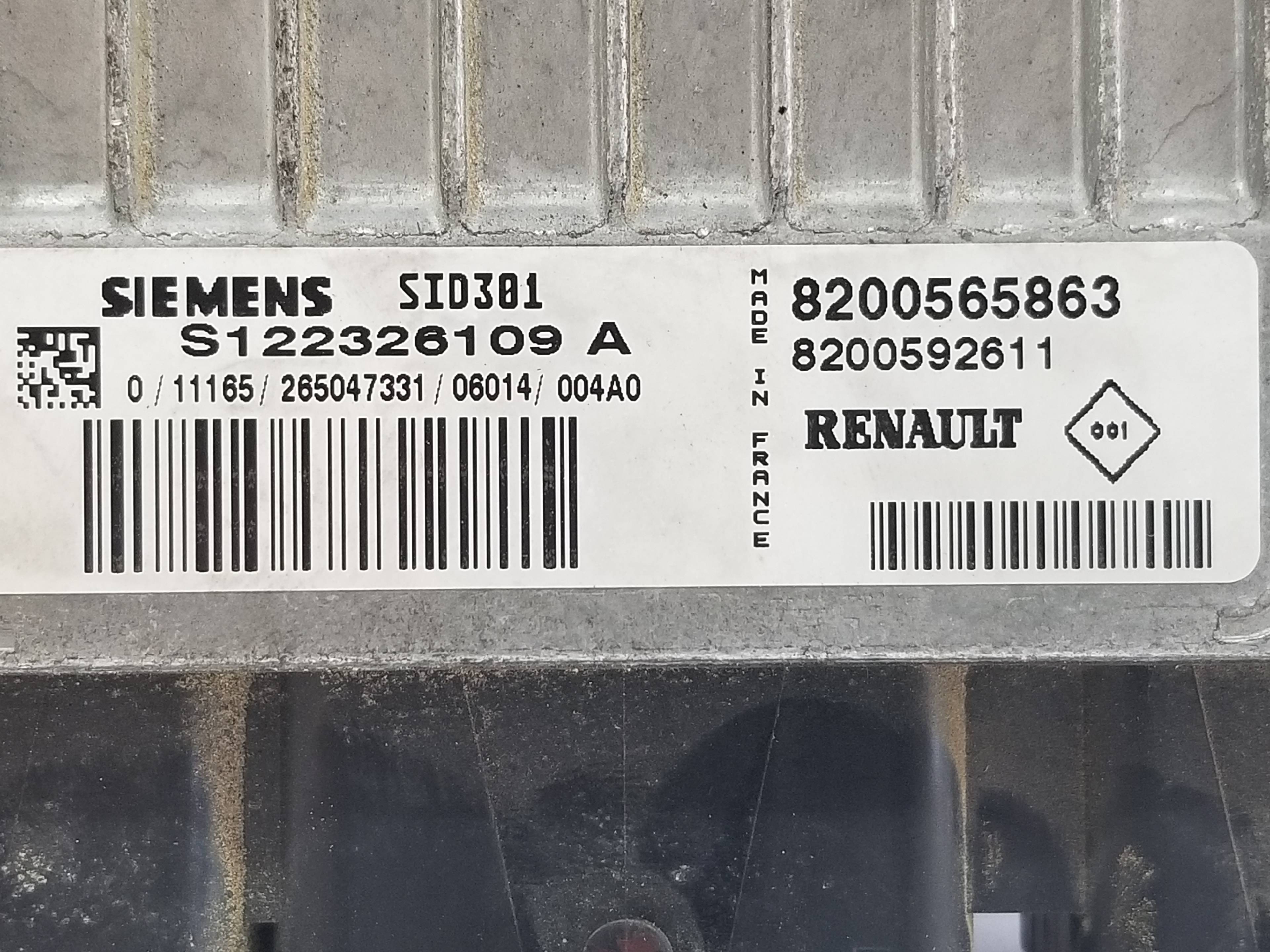 Motorsteuergerät K9K732 8200565863 de Renault Scénic ii (jm0/1_) 2003-2006 - pieza usada