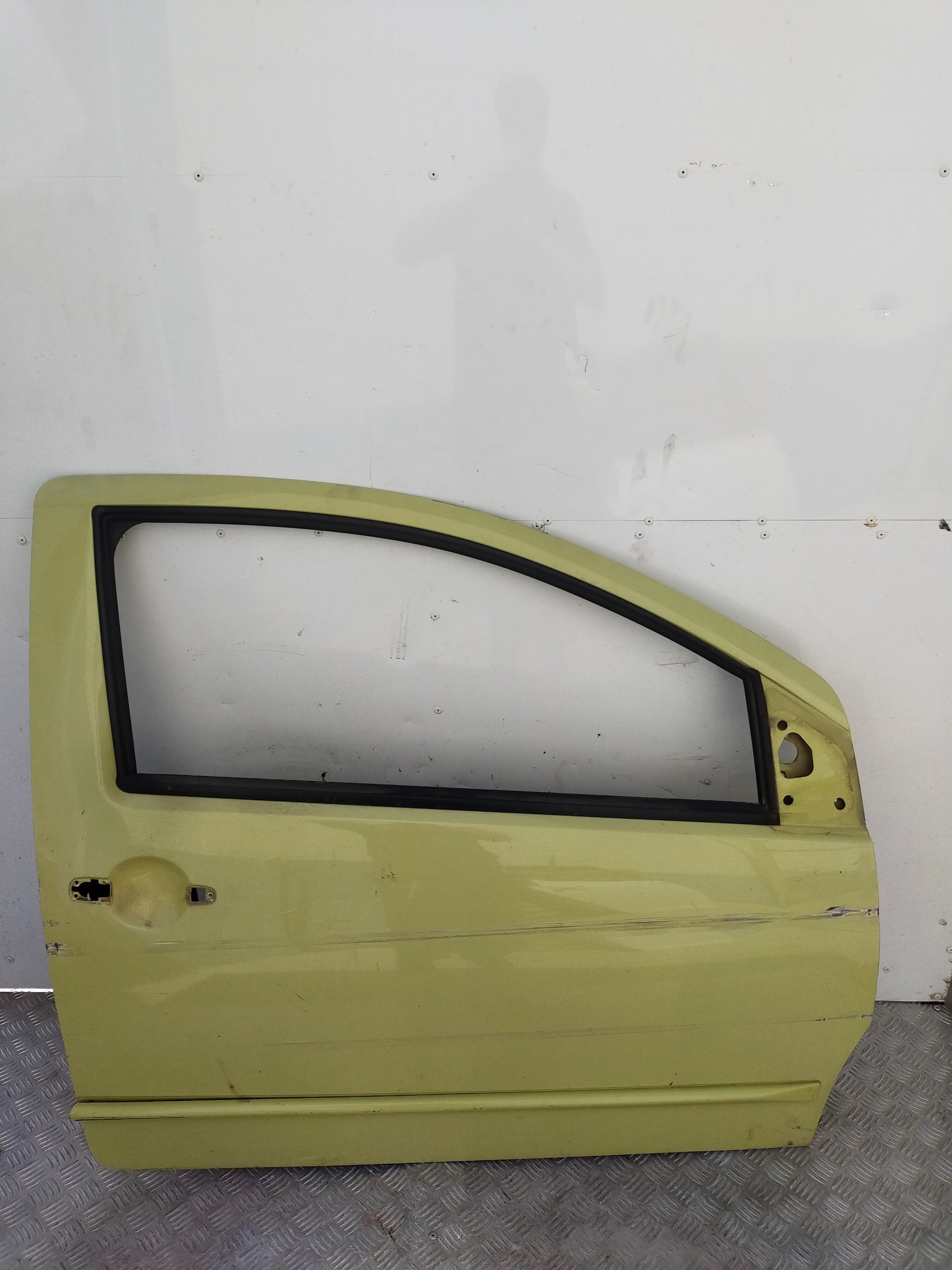 CITROËN C2 1 generation (2003-2009) Front Right Door 9004T0 25958722