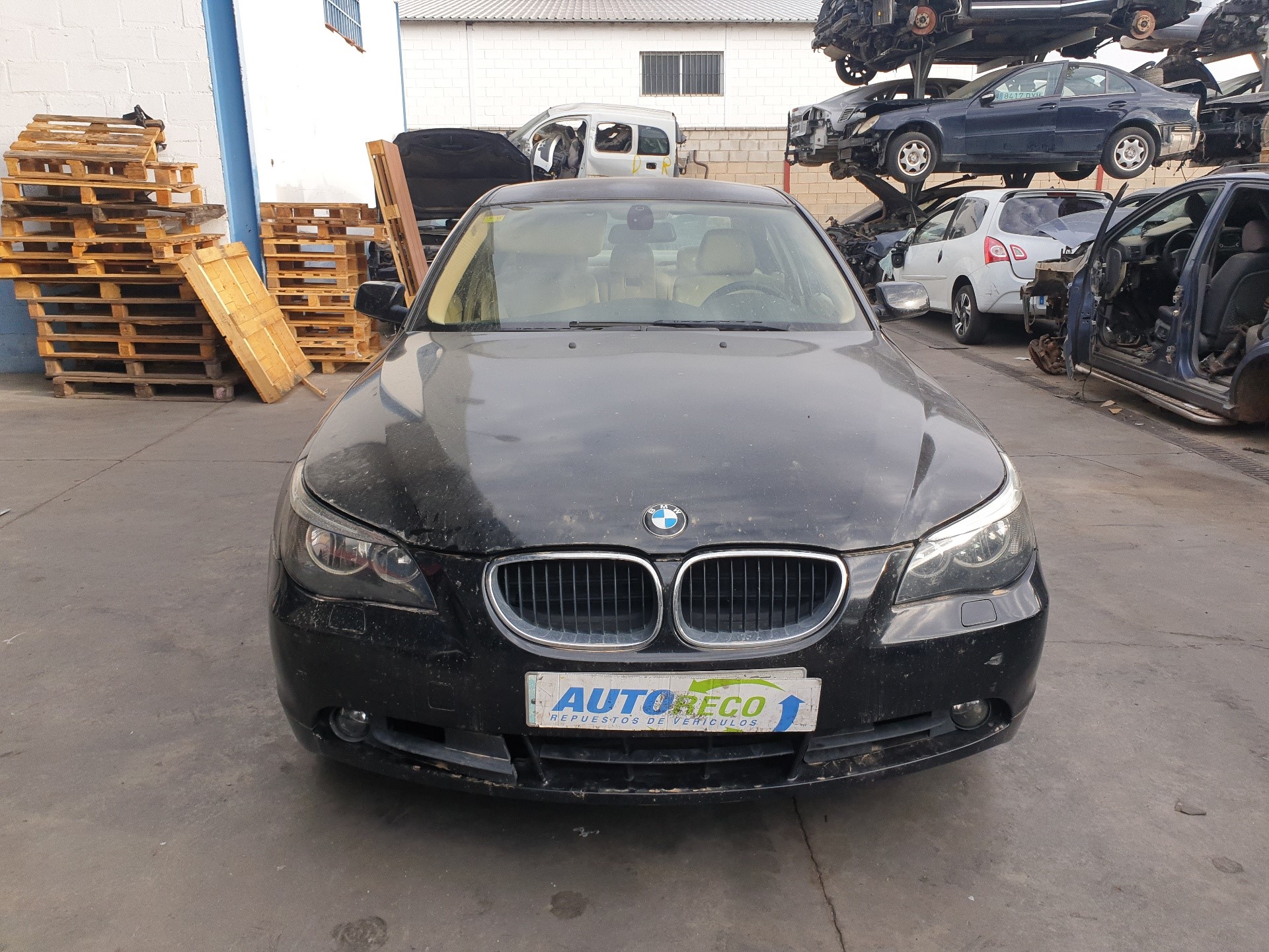BMW 5 Series E60/E61 (2003-2010) Injecteur de carburant 0445110131, 7789662 25231420