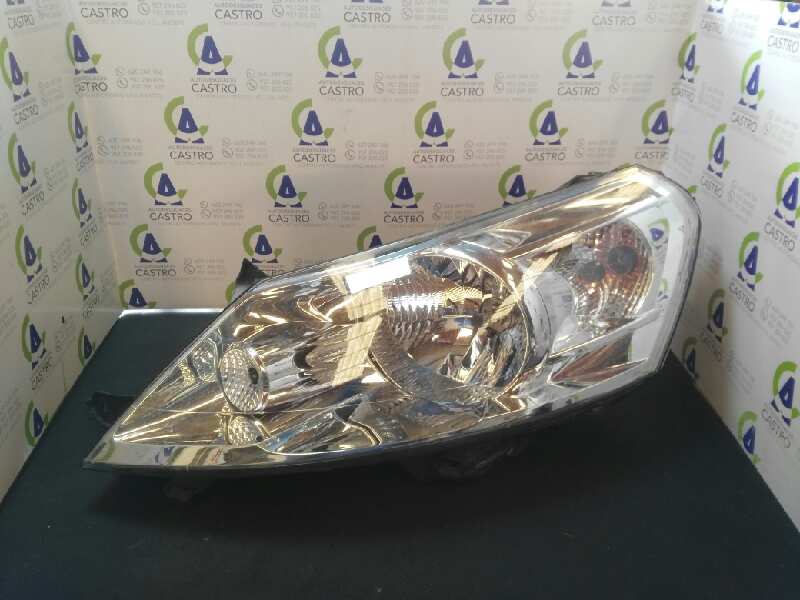 PEUGEOT Expert 2 generation (2007-2020) Front Left Headlight 89902605 18980837