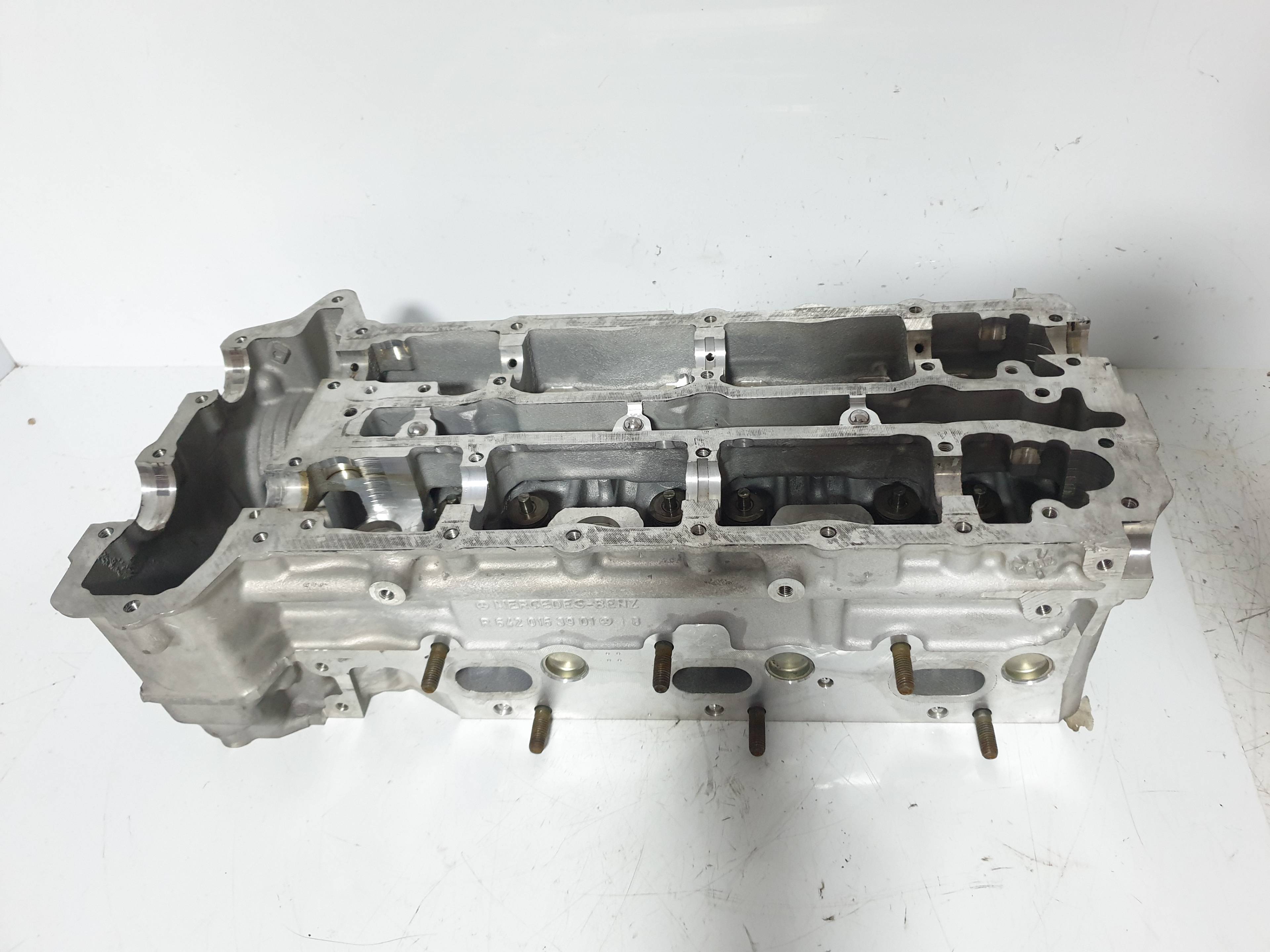 MERCEDES-BENZ M-Class W164 (2005-2011) Chiulasă motor A6420106720, R6420163901 18892696