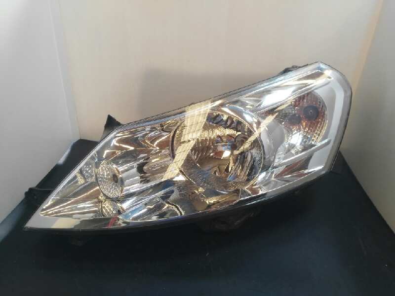 PEUGEOT Expert 2 generation (2007-2020) Front Left Headlight 89902605 18980837