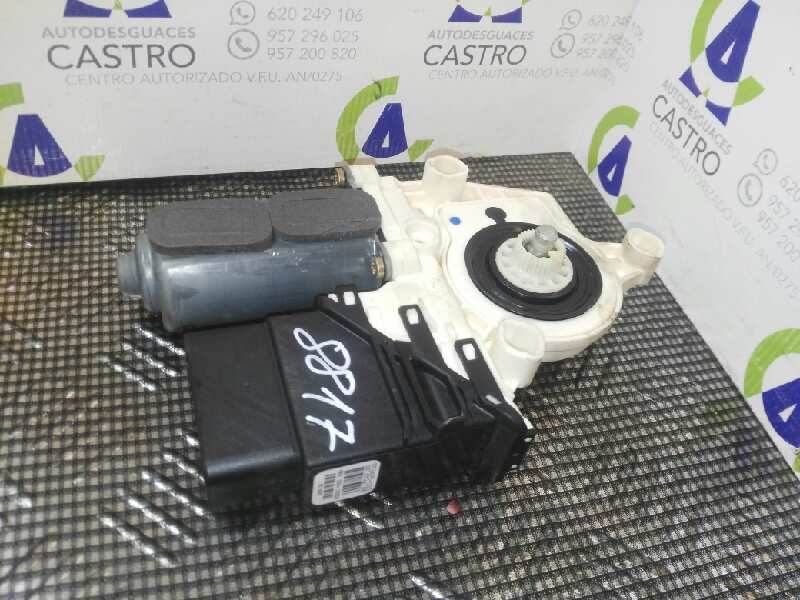 SEAT Altea 1 generation (2004-2013) Rear Right Door Window Control Motor 5P0839402,5P0839402,1K0959704B 25958805