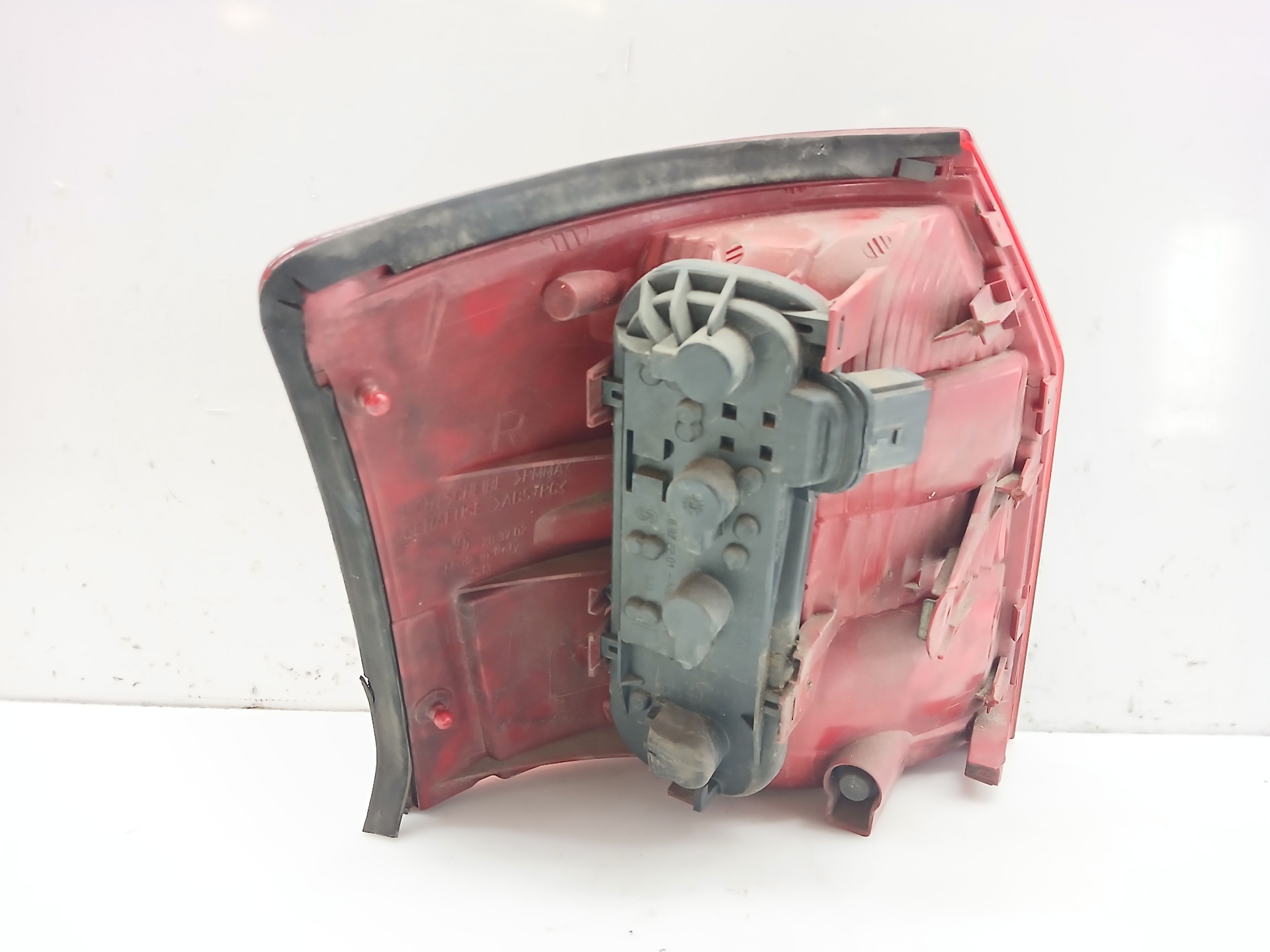 AUDI A4 B6/8E (2000-2005) Rear Right Taillight Lamp 8E9945096,8E9945096 25238619