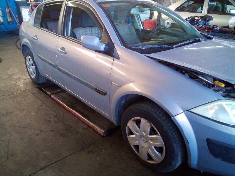 RENAULT Megane 2 generation (2002-2012) Högtrycksbränslepump 8200108225 25973277