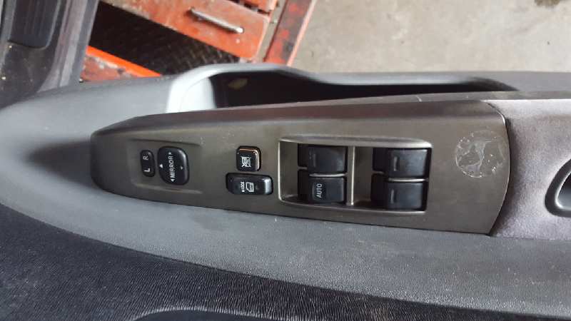 TOYOTA Prius 2 generation (XW20) (2003-2011) Front Left Door Window Switch 8482047050, 8482047050 18902422