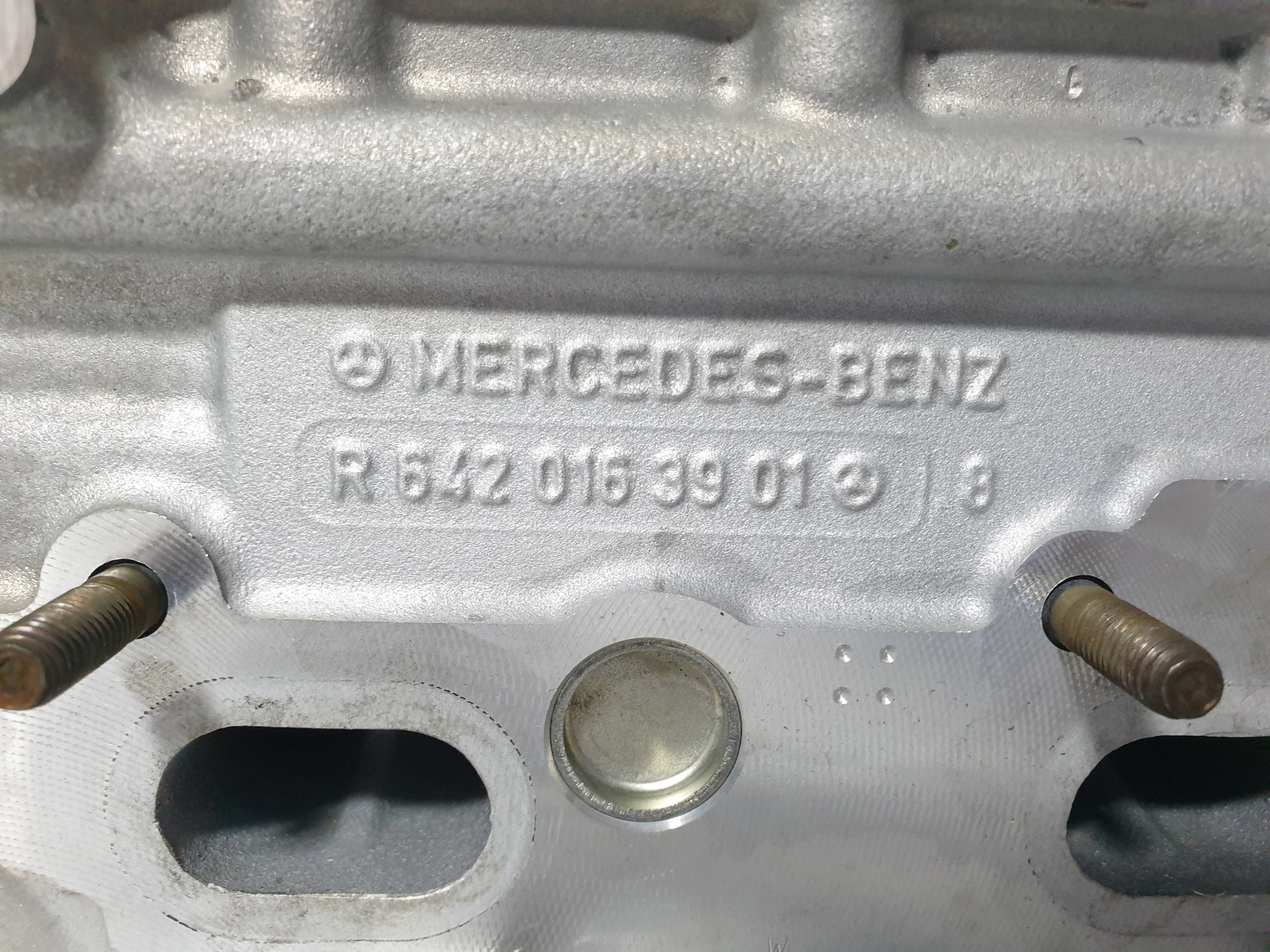 MERCEDES-BENZ M-Class W164 (2005-2011) Motorhenger feje A6420106720, R6420163901 18892696