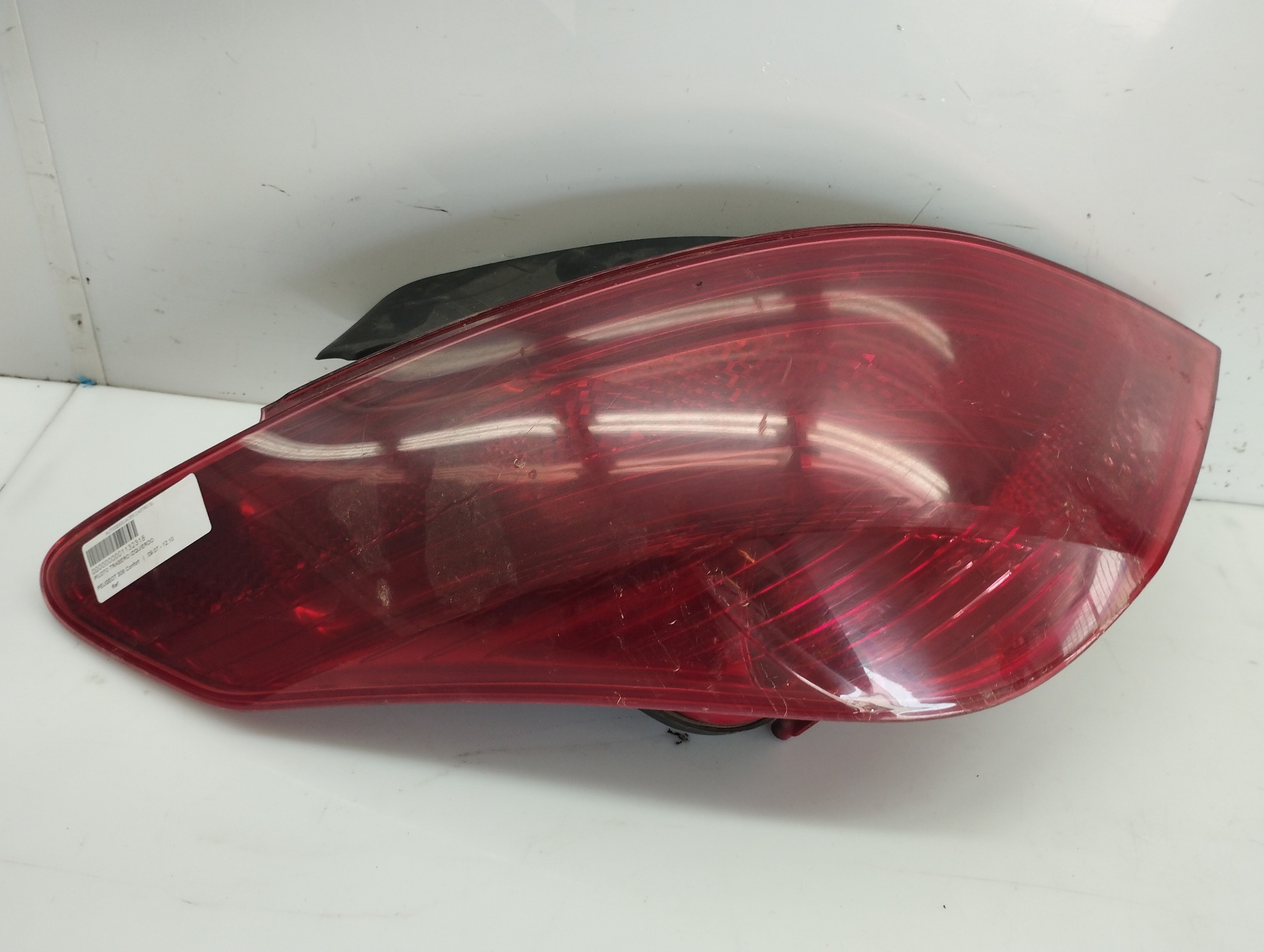 PEUGEOT 308 T7 (2007-2015) Rear Left Taillight 26684085