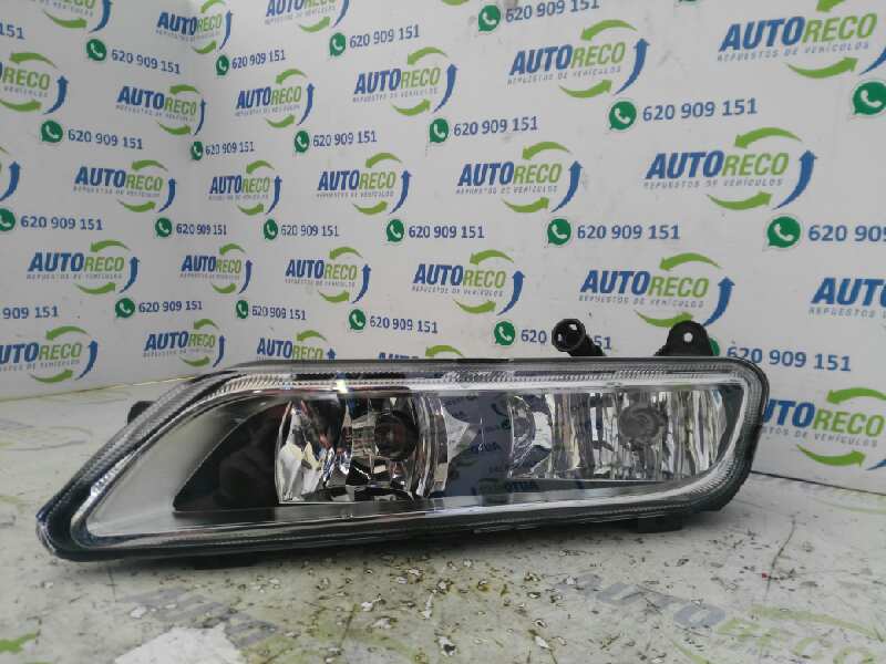 VOLKSWAGEN Passat B7 (2010-2015) Противотуманка бампера передняя правая 3AA941662A 23779248