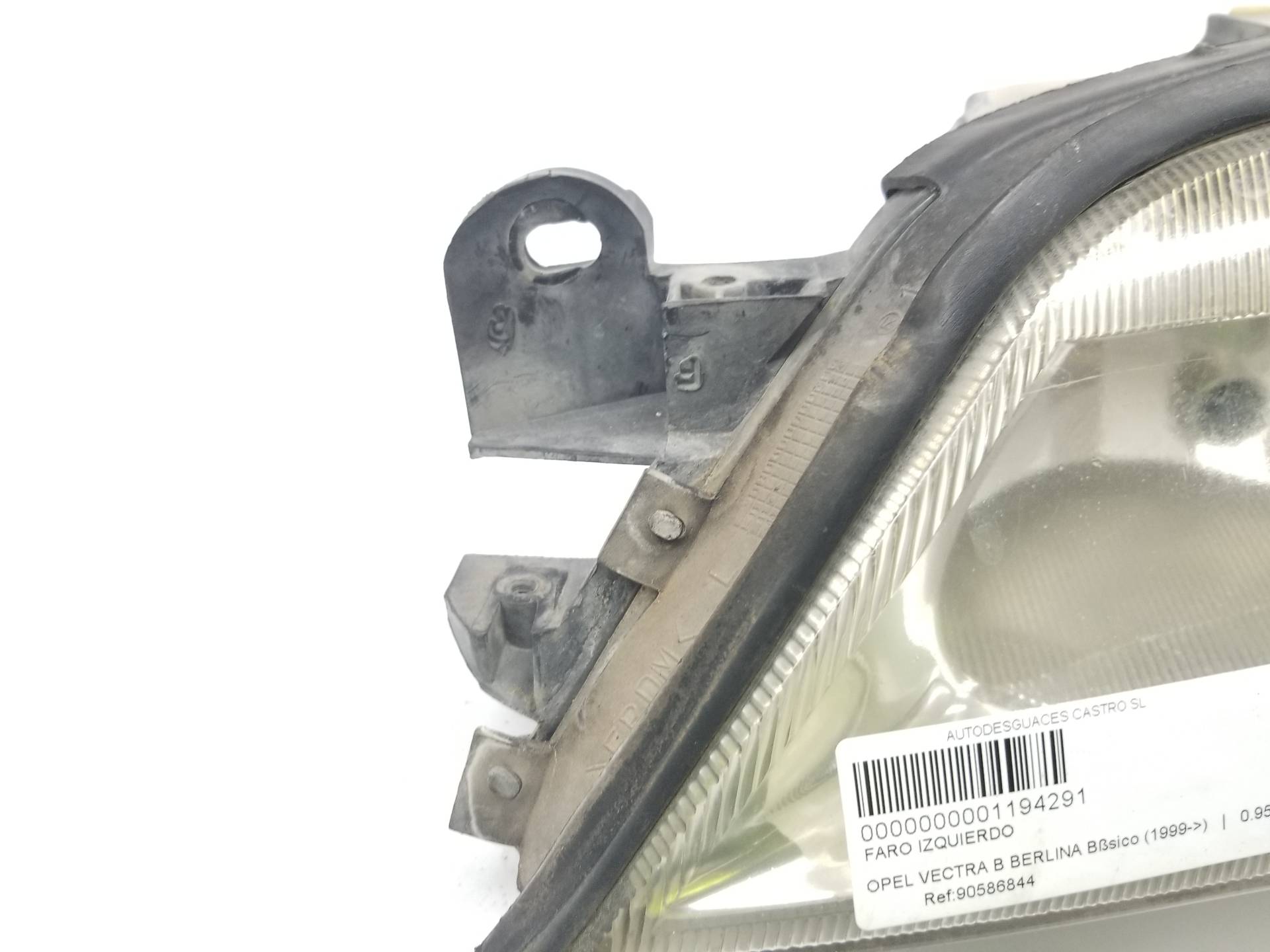 Faro izquierdo X16XEL 90586844 de Opel Vectra 1995-1999