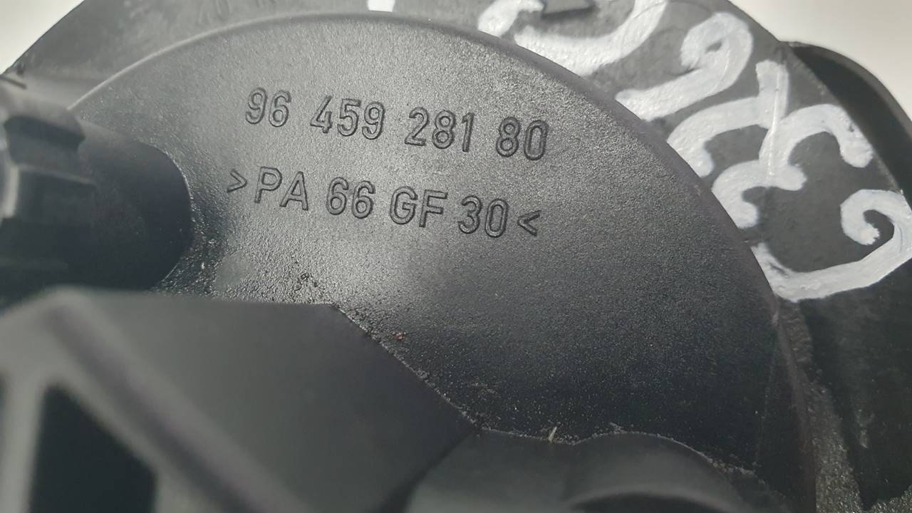 Benzinfilterhalter 9645928180 de Ford Kuga i 2008-2012 - pieza usada