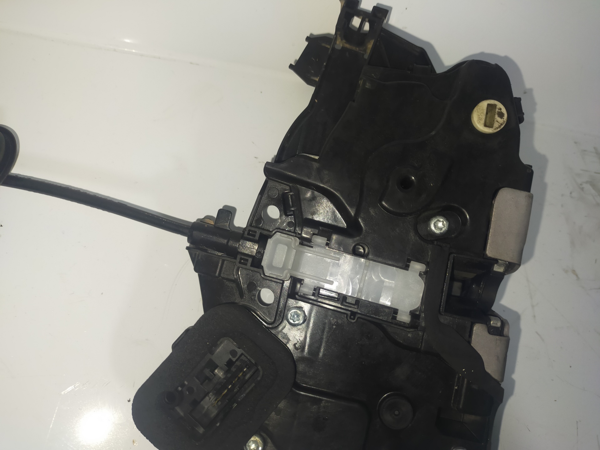 SEAT Alhambra 2 generation (2010-2021) Замок передней левой двери 10A839015 18986301