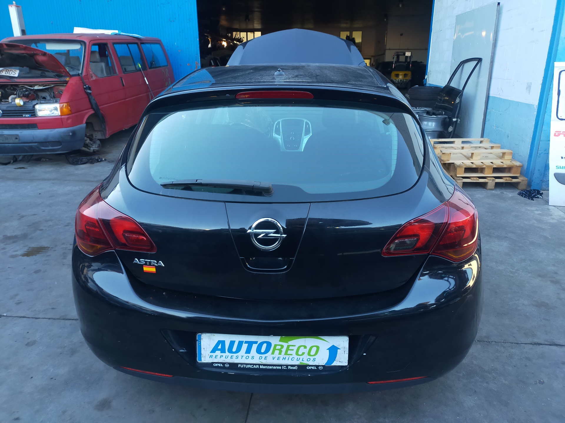 OPEL Astra J (2009-2020) Drošinātāju kārba 13302300, 365927271 23749436