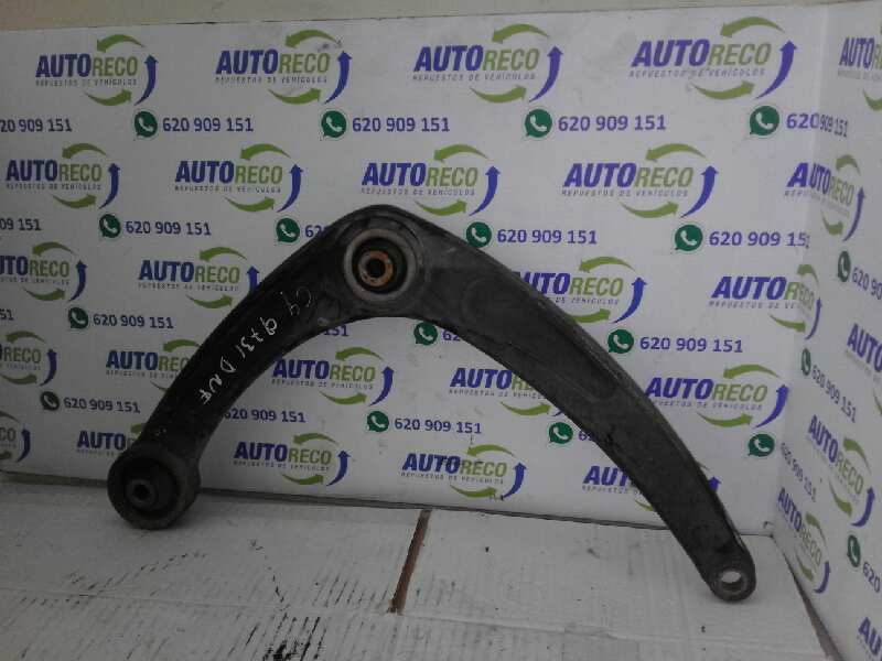 CITROËN C4 1 generation (2004-2011) Front Left Arm 975GD 25963854