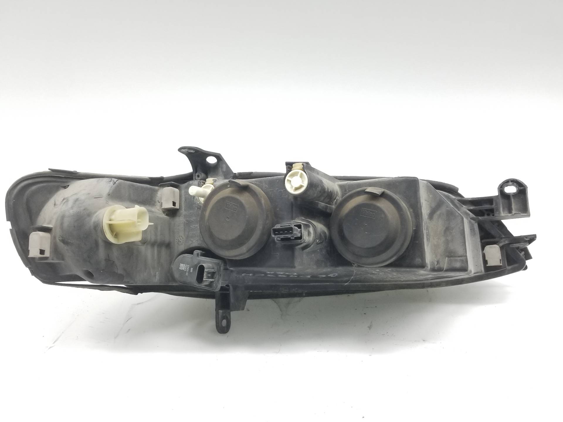 Faro izquierdo X16XEL 90586844 de Opel Vectra 1995-1999 - pieza usada
